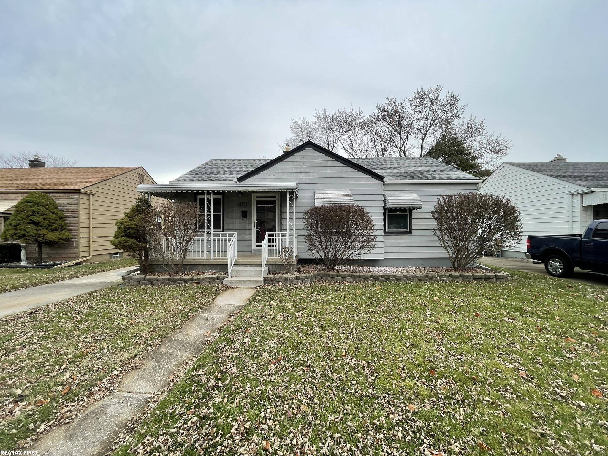 Lincoln Park, MI 48146,4163 Burns