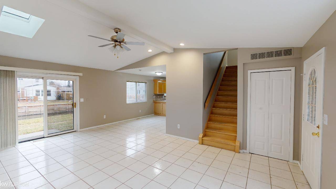 Harrison Twp, MI 48045,38015 Cherry