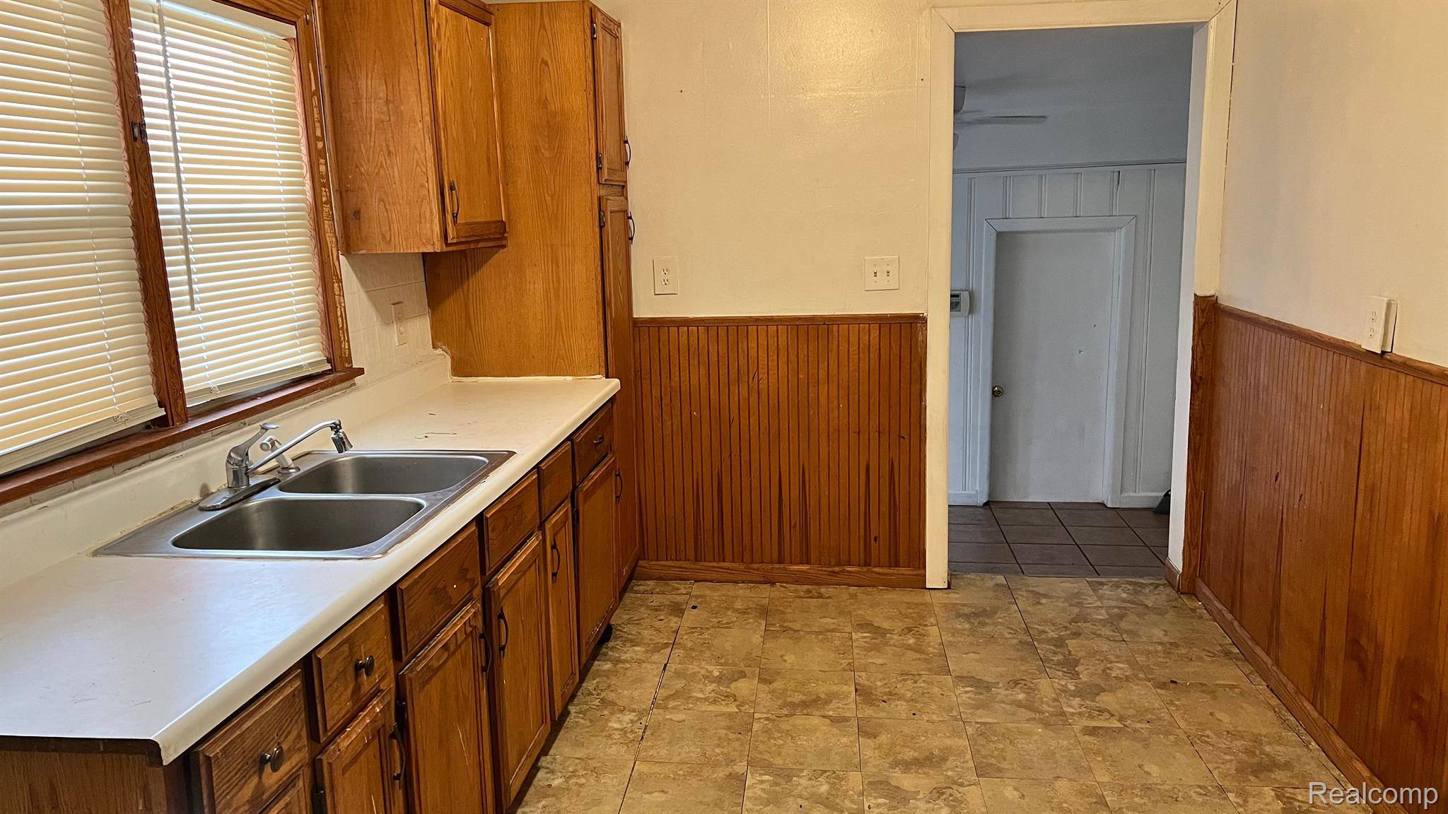 Eastpointe, MI 48021,23147 LAMBRECHT AVE