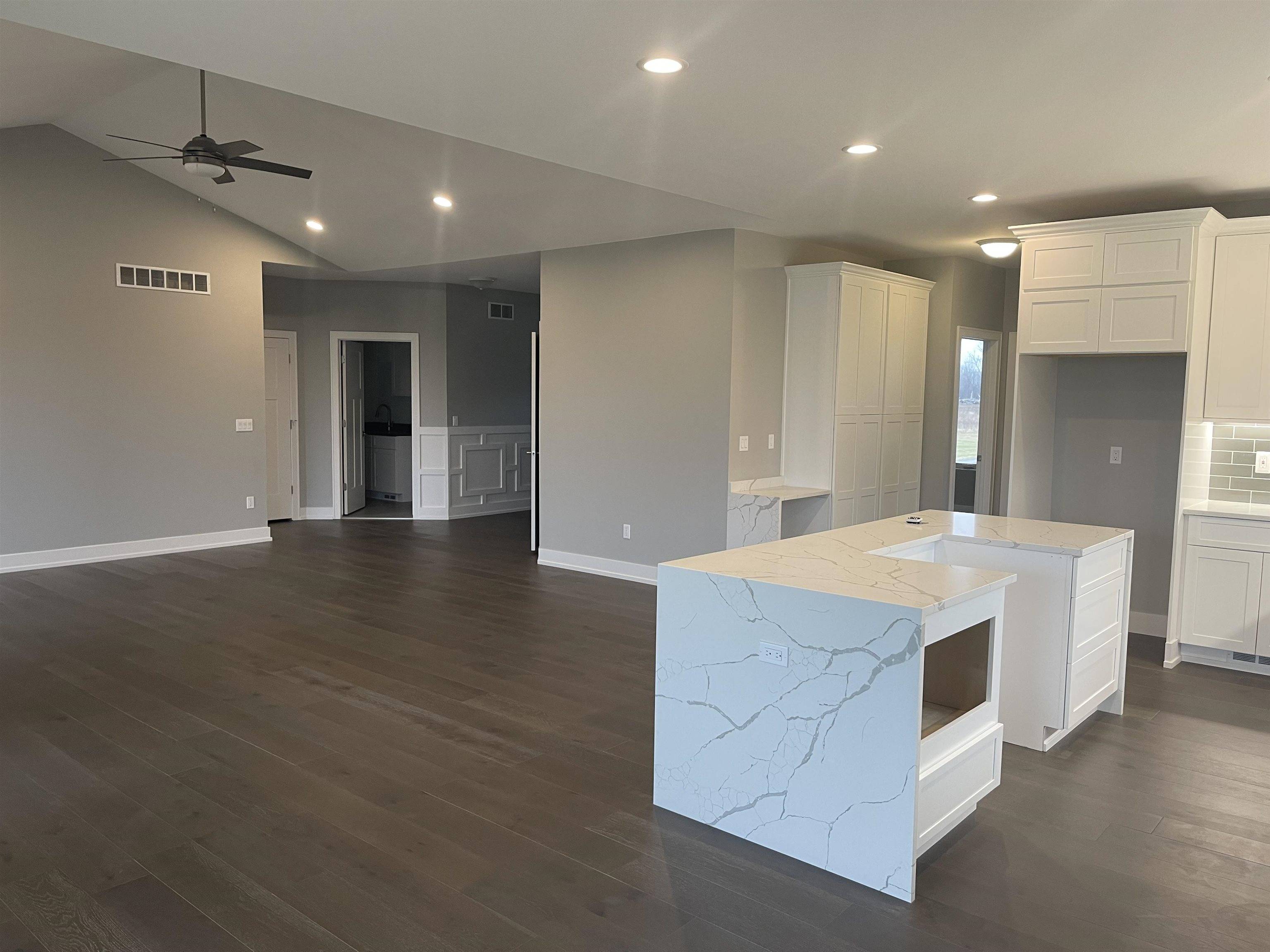 Almont, MI 48003,5260 Brookshire