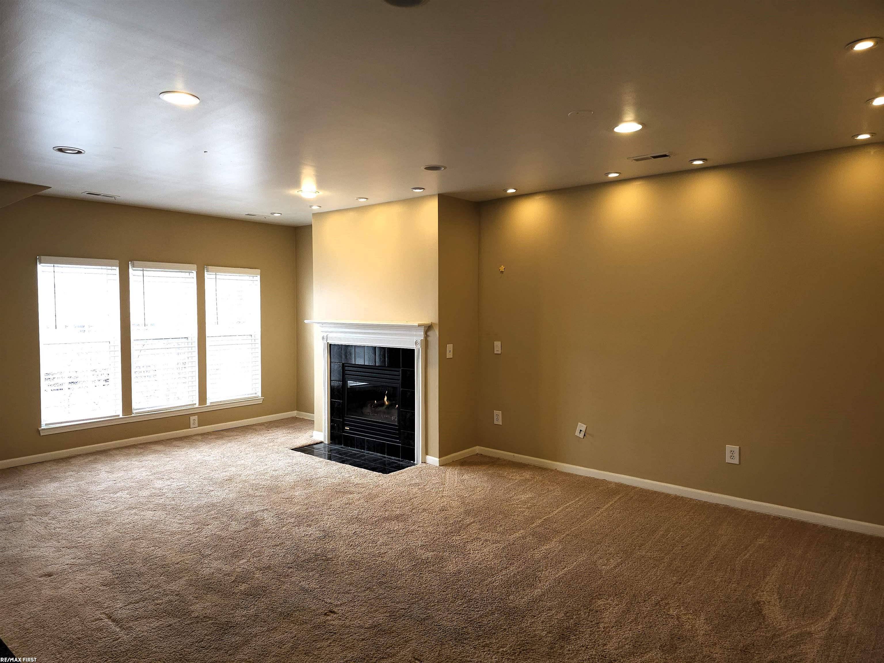 Southfield, MI 48075,20336 Rodeo