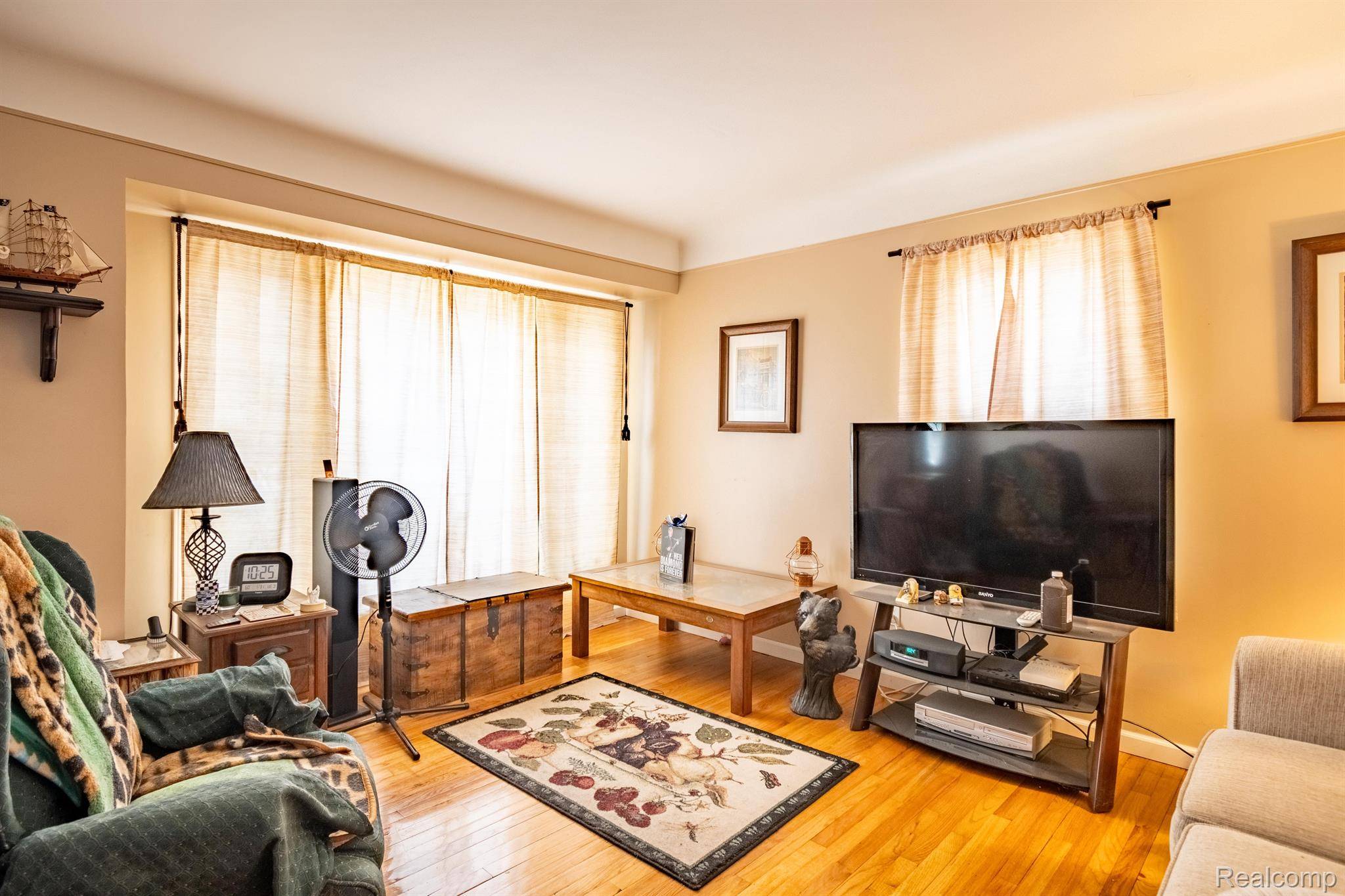 Inkster, MI 48141,952 SUNNINGDALE DR