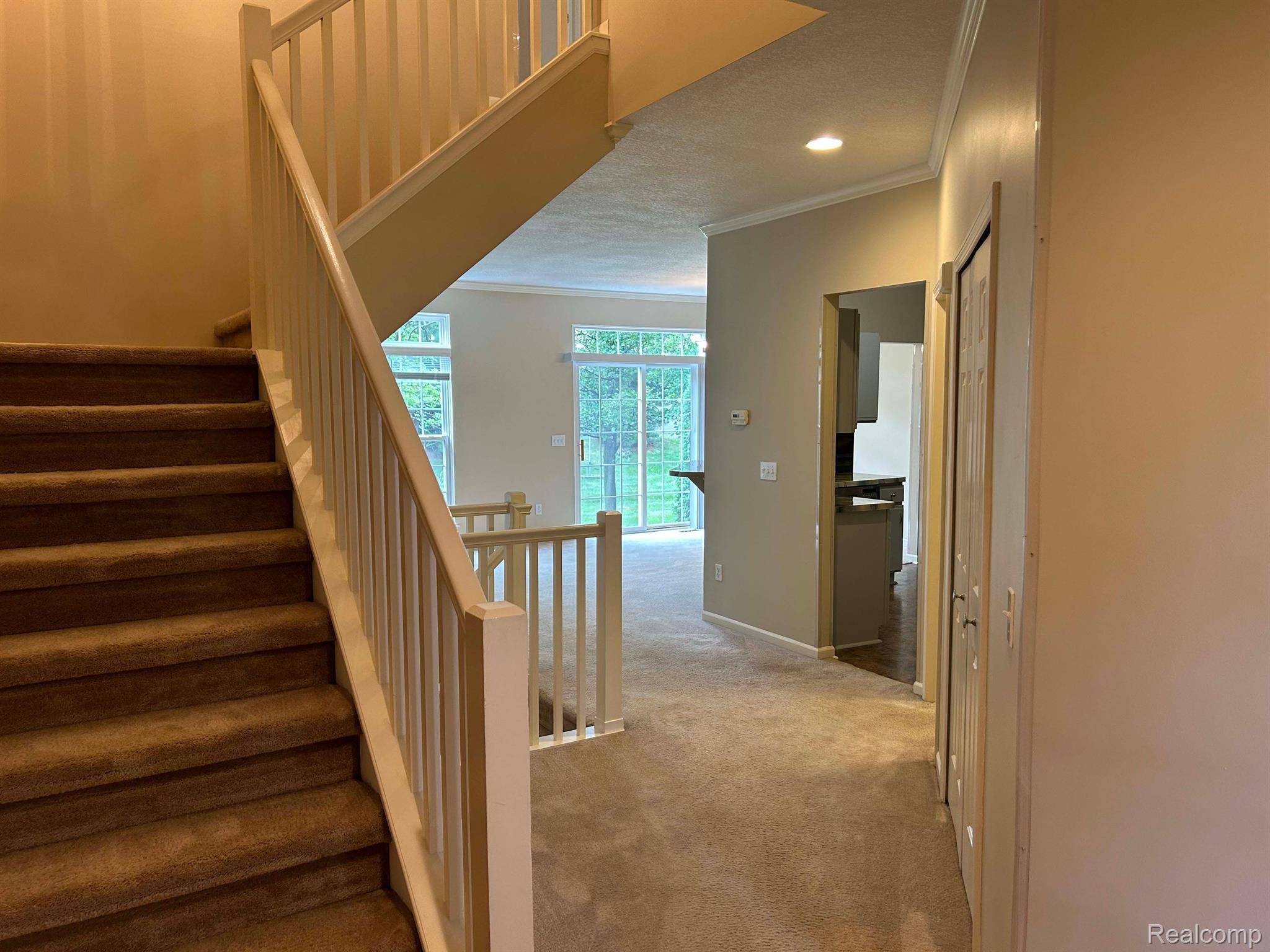 Saline, MI 48176,142 BURWYCK PARK DR