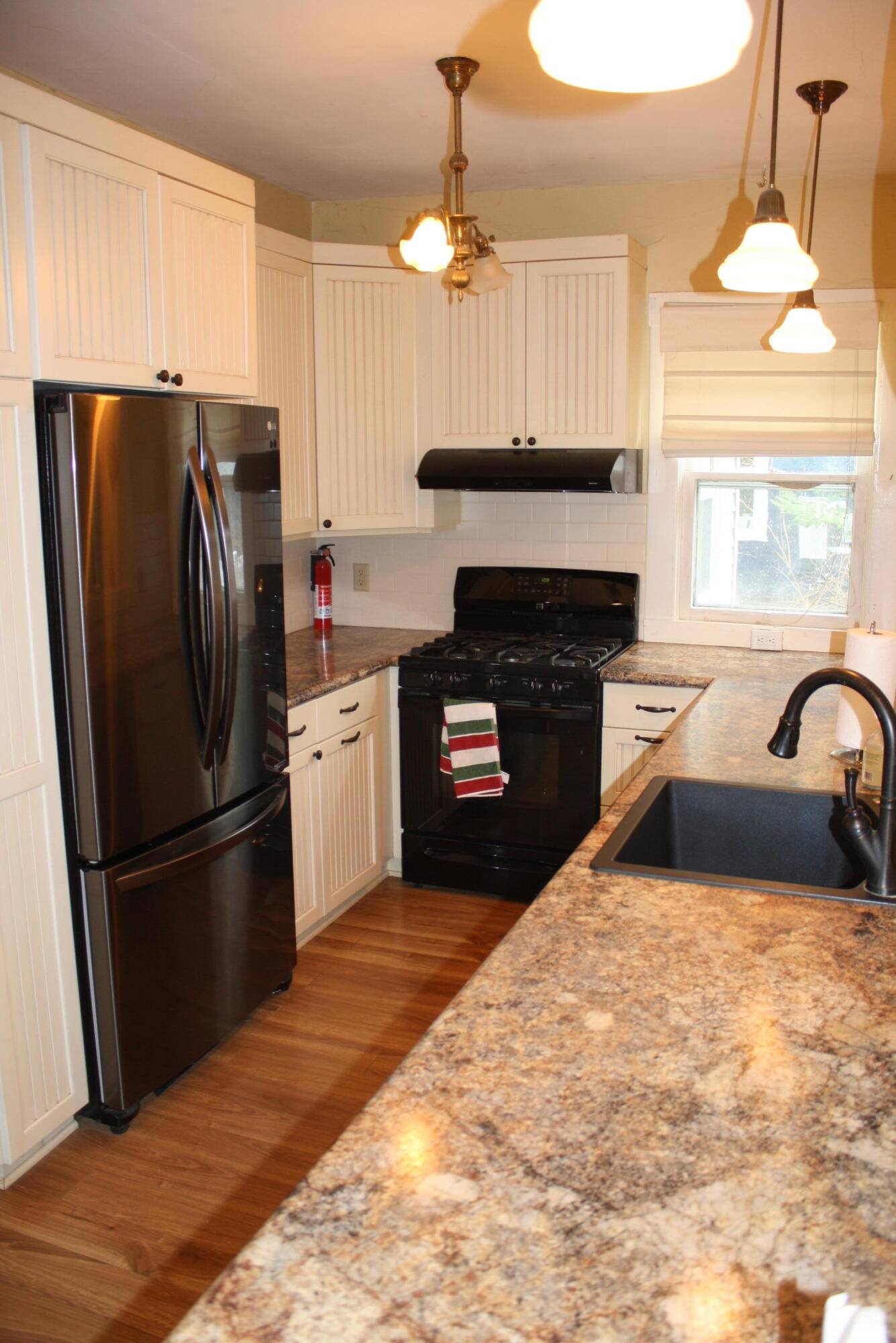 Saline, MI 48176,212 N Ann Arbor ST