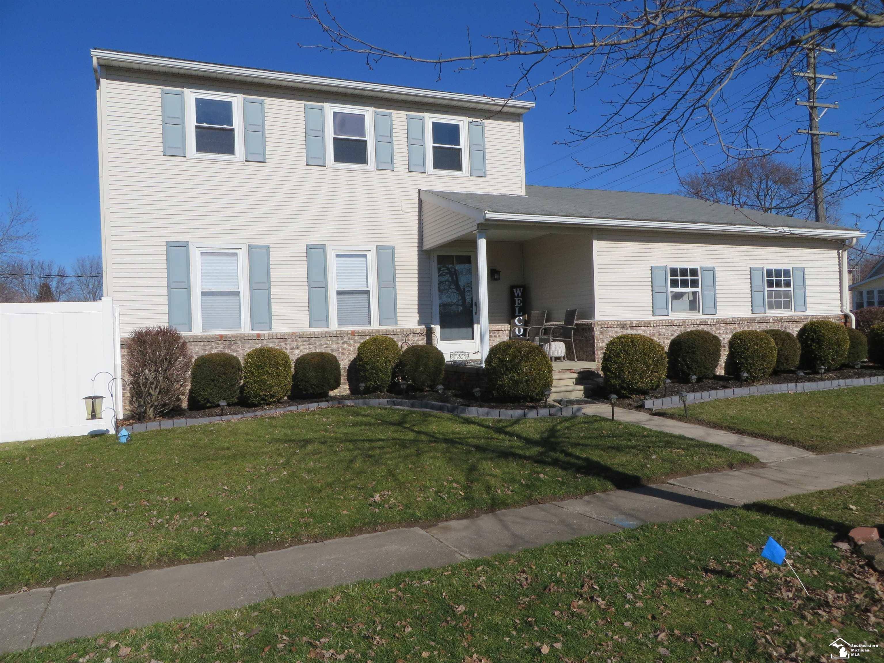 Monroe, MI 48162,519 N Roessler