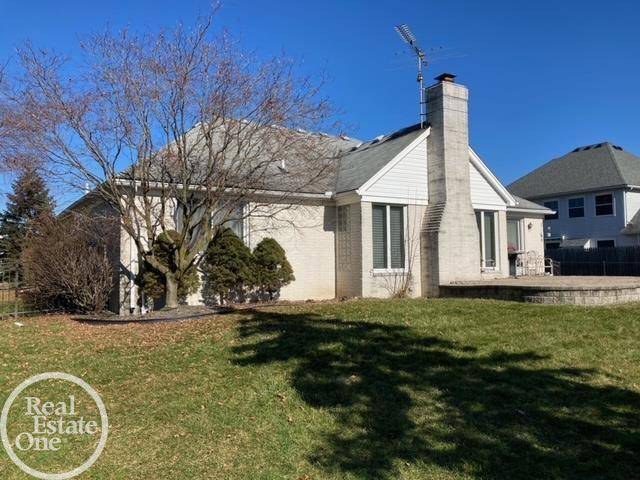 Harrison Twp, MI 48045,27855 Lauren N