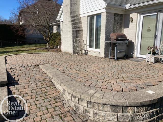 Harrison Twp, MI 48045,27855 Lauren N