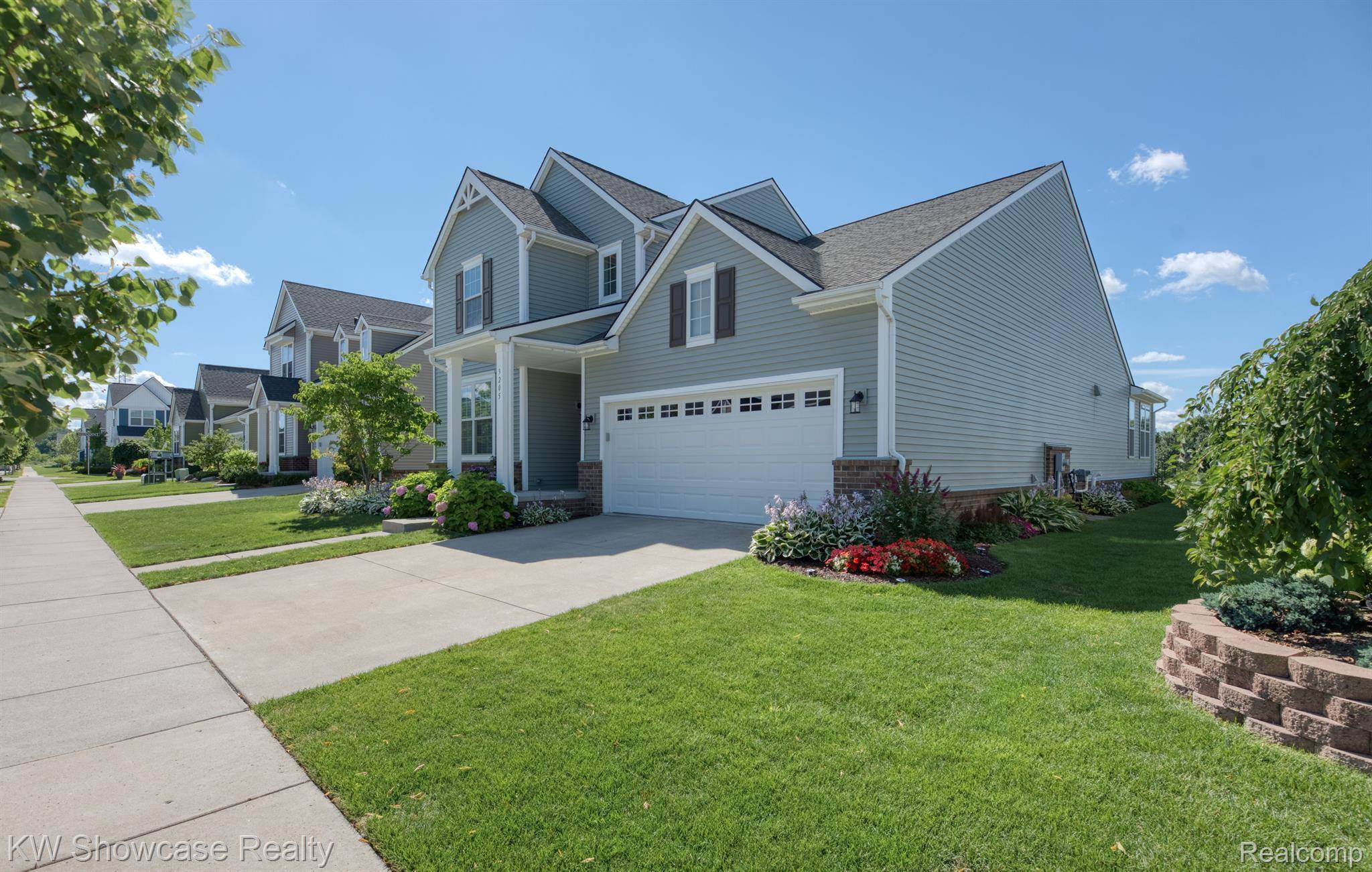 Wixom, MI 48393,3205 THEODORE E