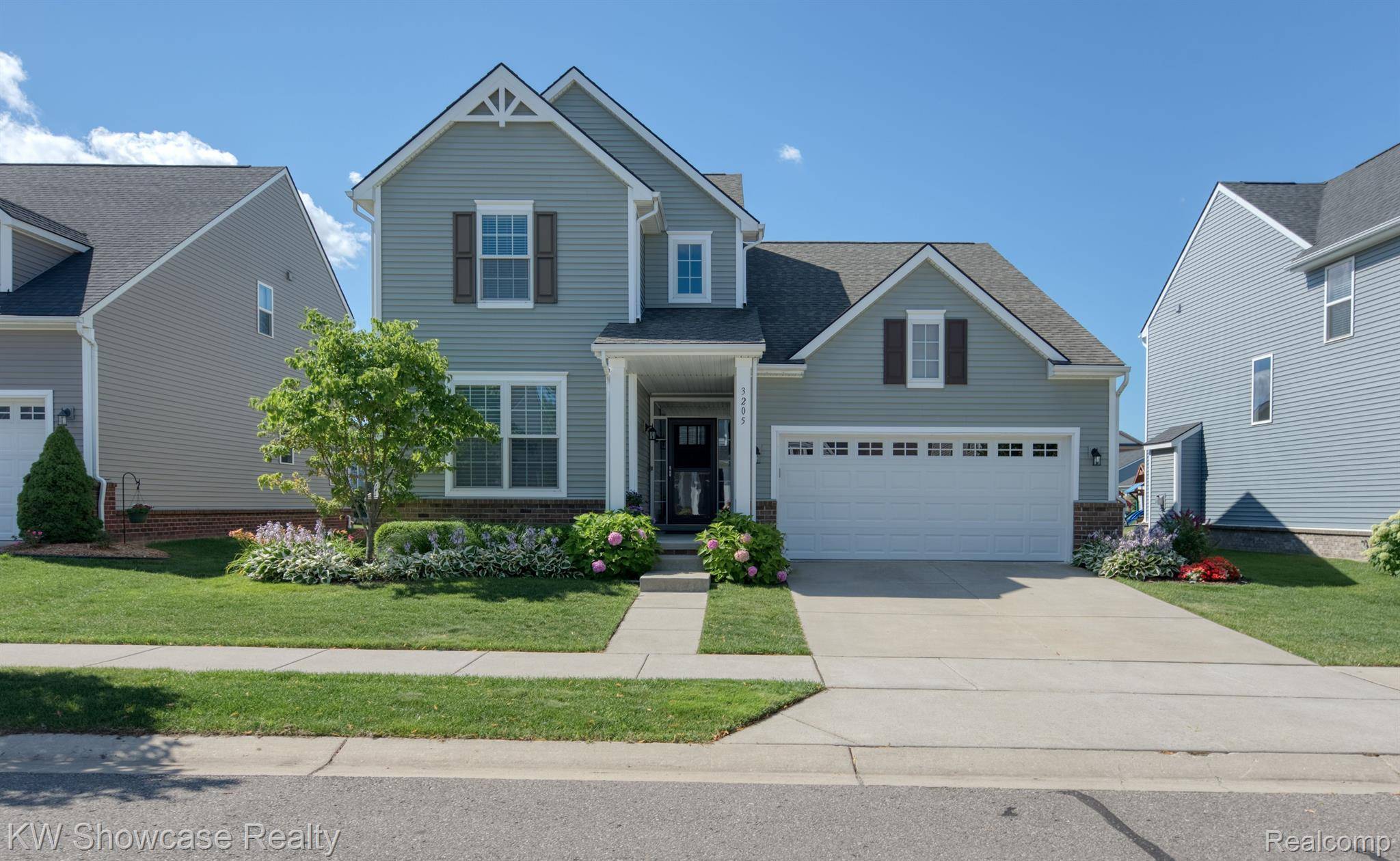 Wixom, MI 48393,3205 THEODORE E