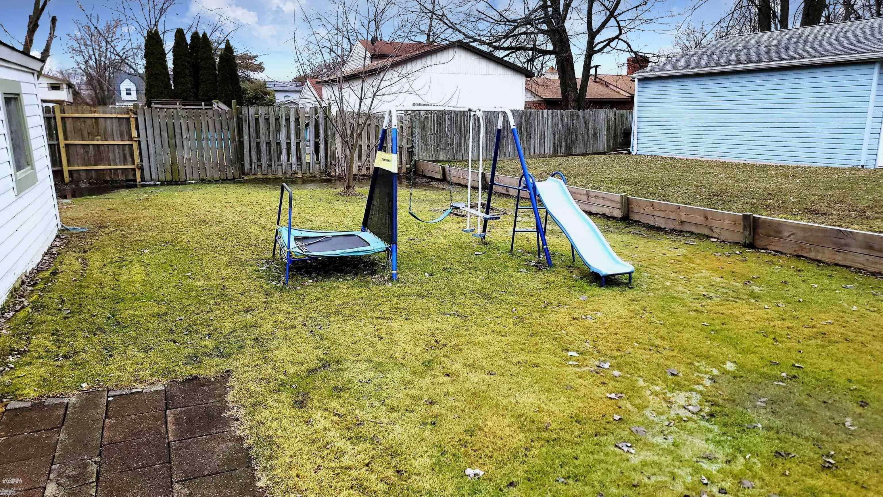 Harrison Twp, MI 48045,41145 Conger Bay