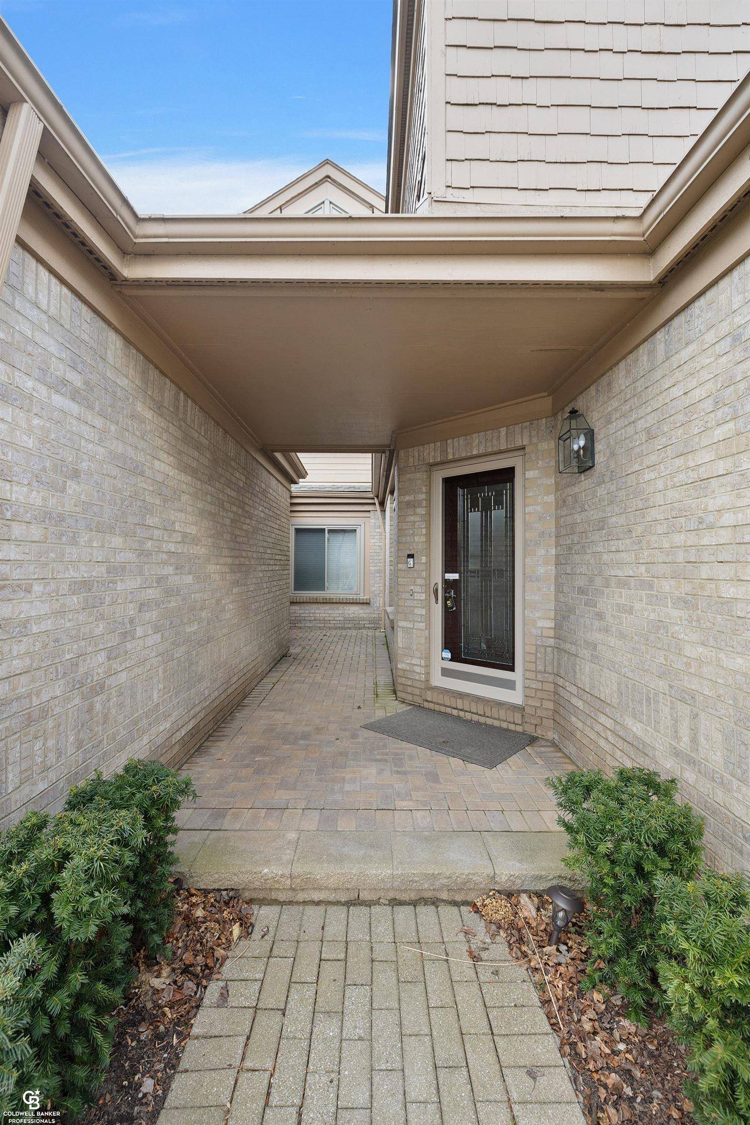 Harrison Twp, MI 48045,26231 harbour pointe dr. n