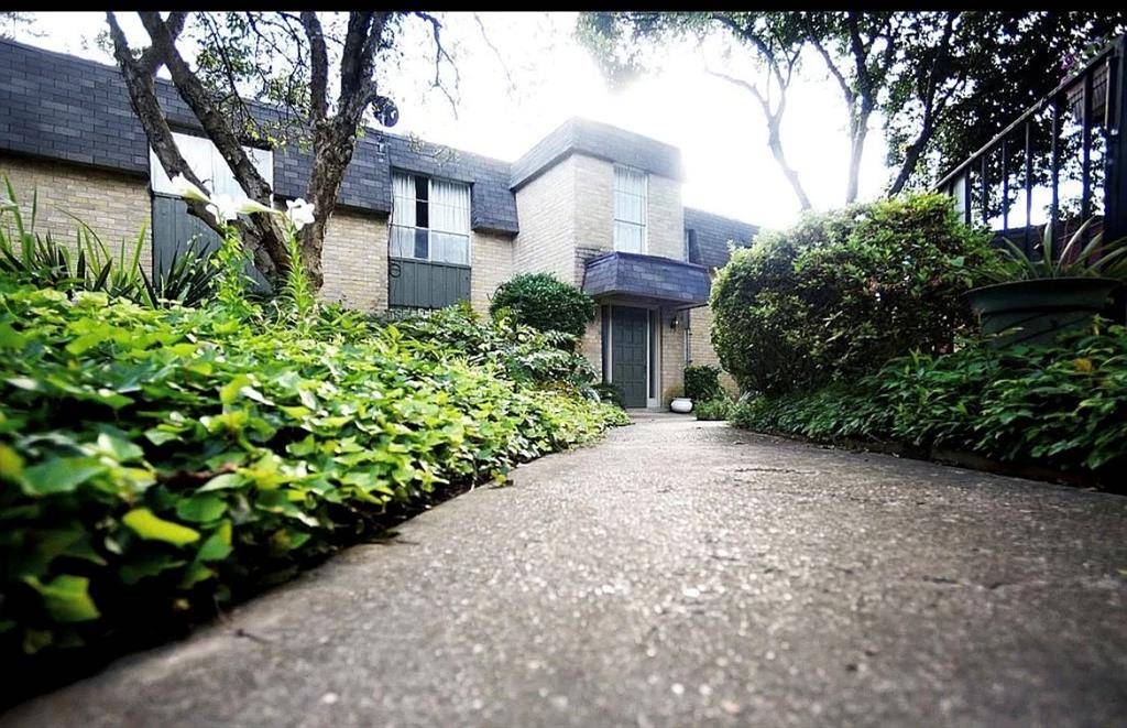 Shreveport, LA 71106,7000 Creswell Road #223