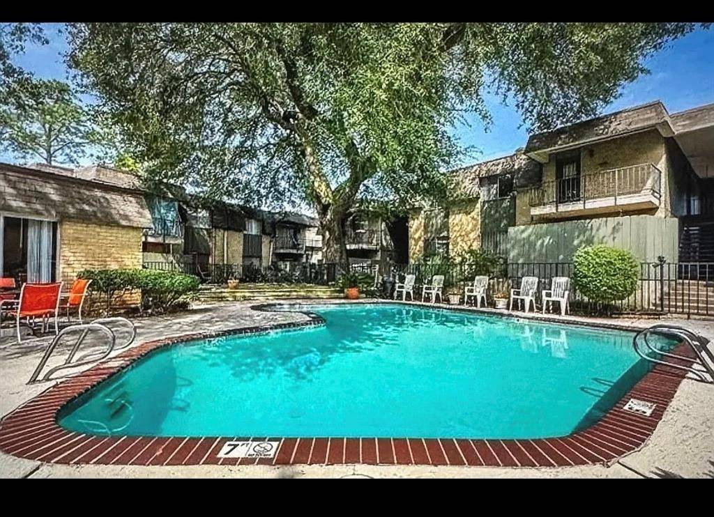 Shreveport, LA 71106,7000 Creswell Road #223