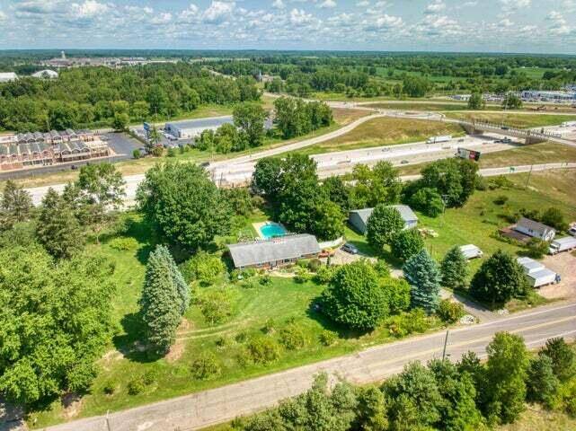 844 Barrett LN, Blackman Twp, MI 49202