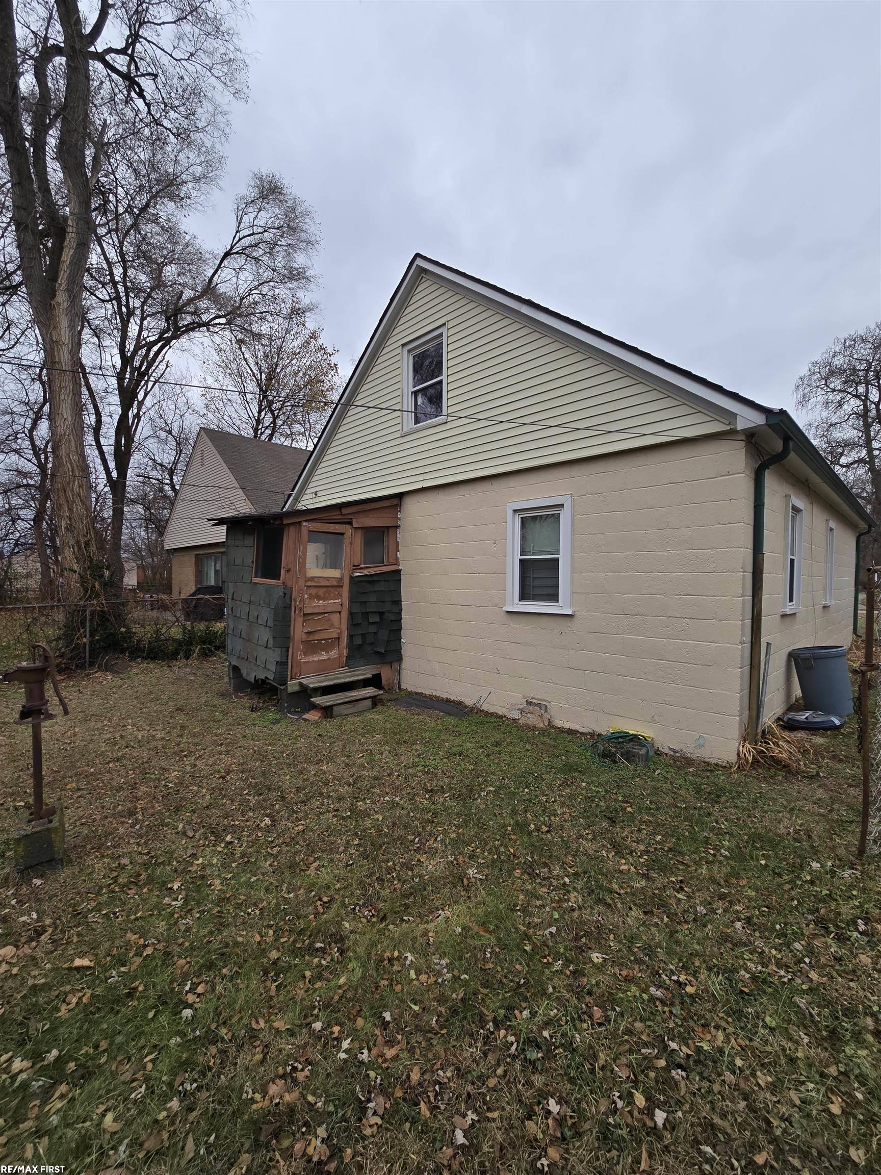 Royal Oak Twp, MI 48220,21047 Bethlawn BLVD