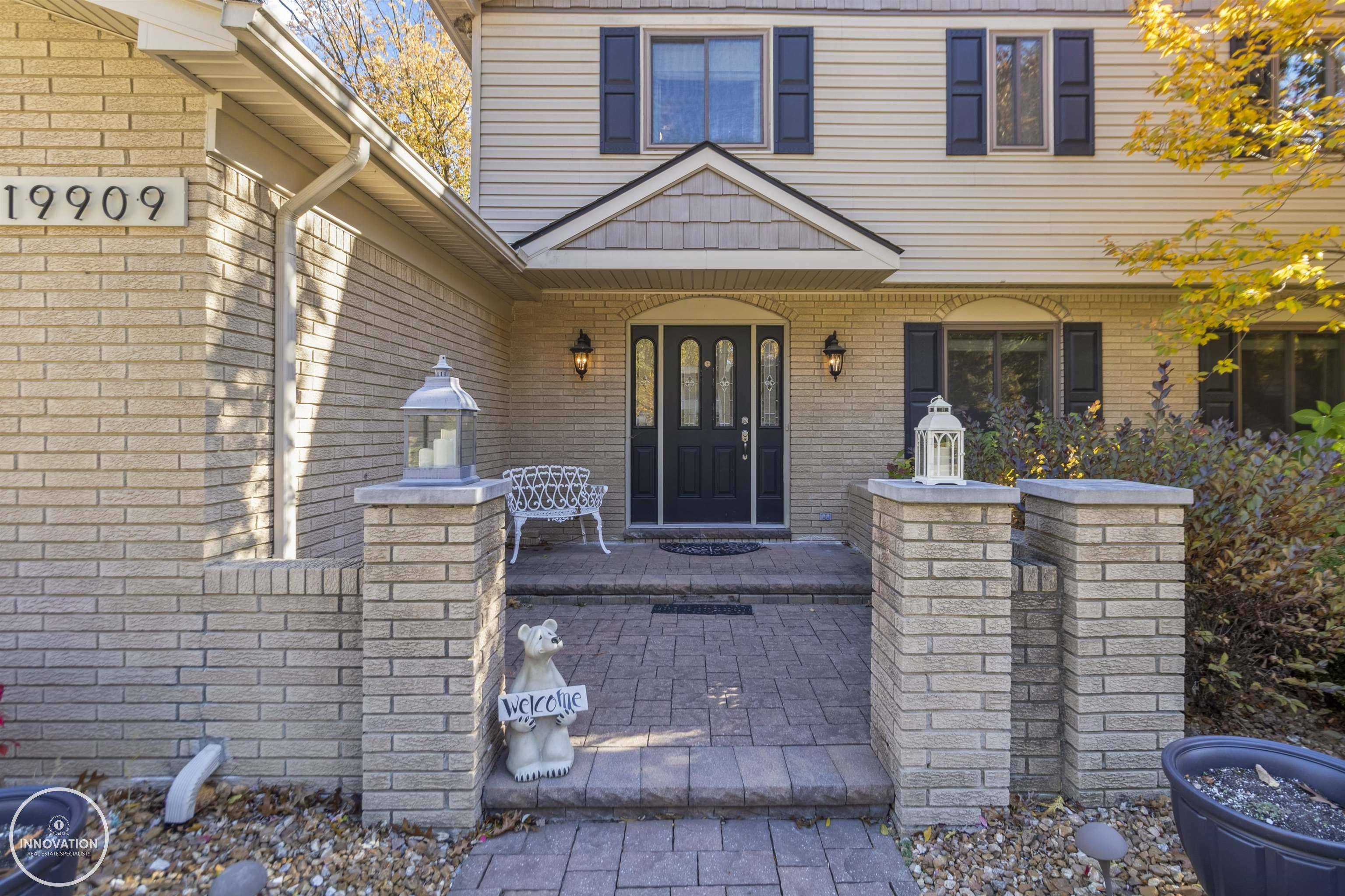 Clinton Township, MI 48036,19909 White Oaks DR