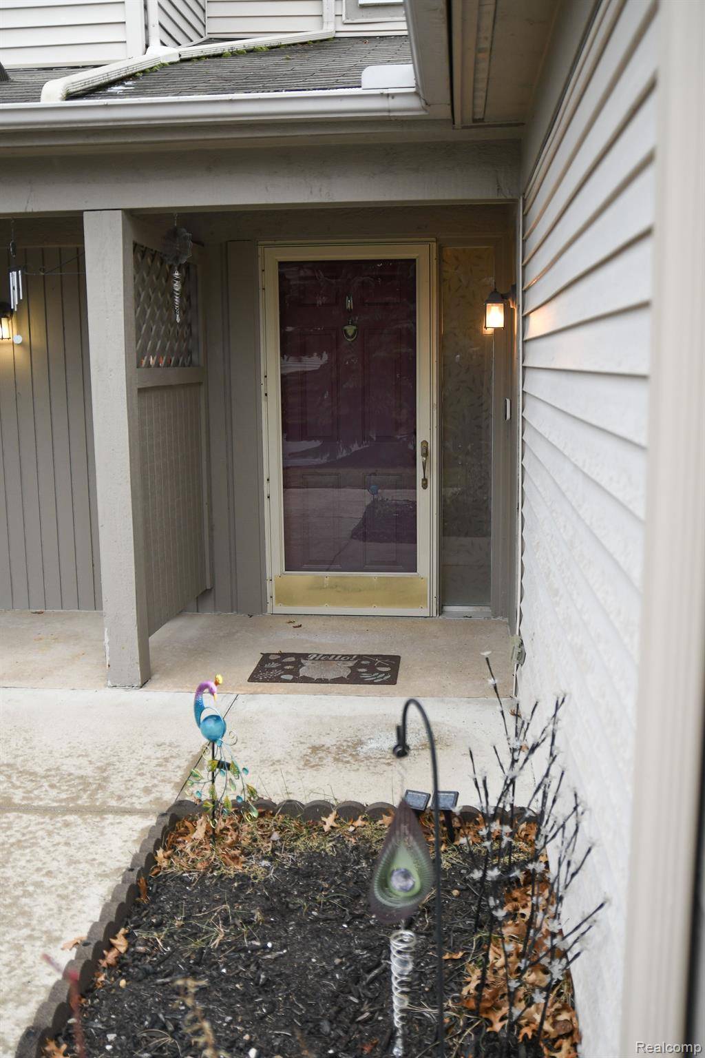 Woodhaven, MI 48183,22450 SILVER CREEK DR