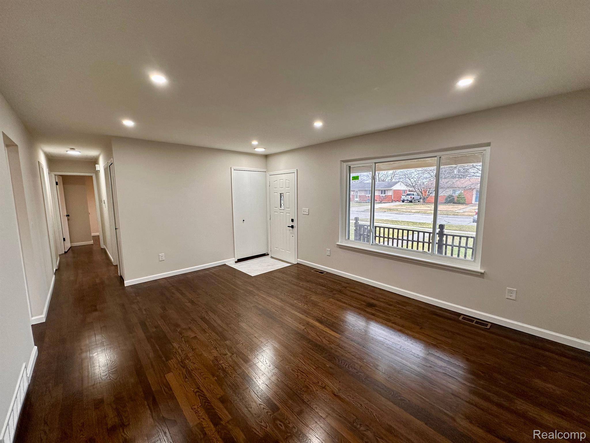 Sterling Heights, MI 48313,40423 HAMILTON DR