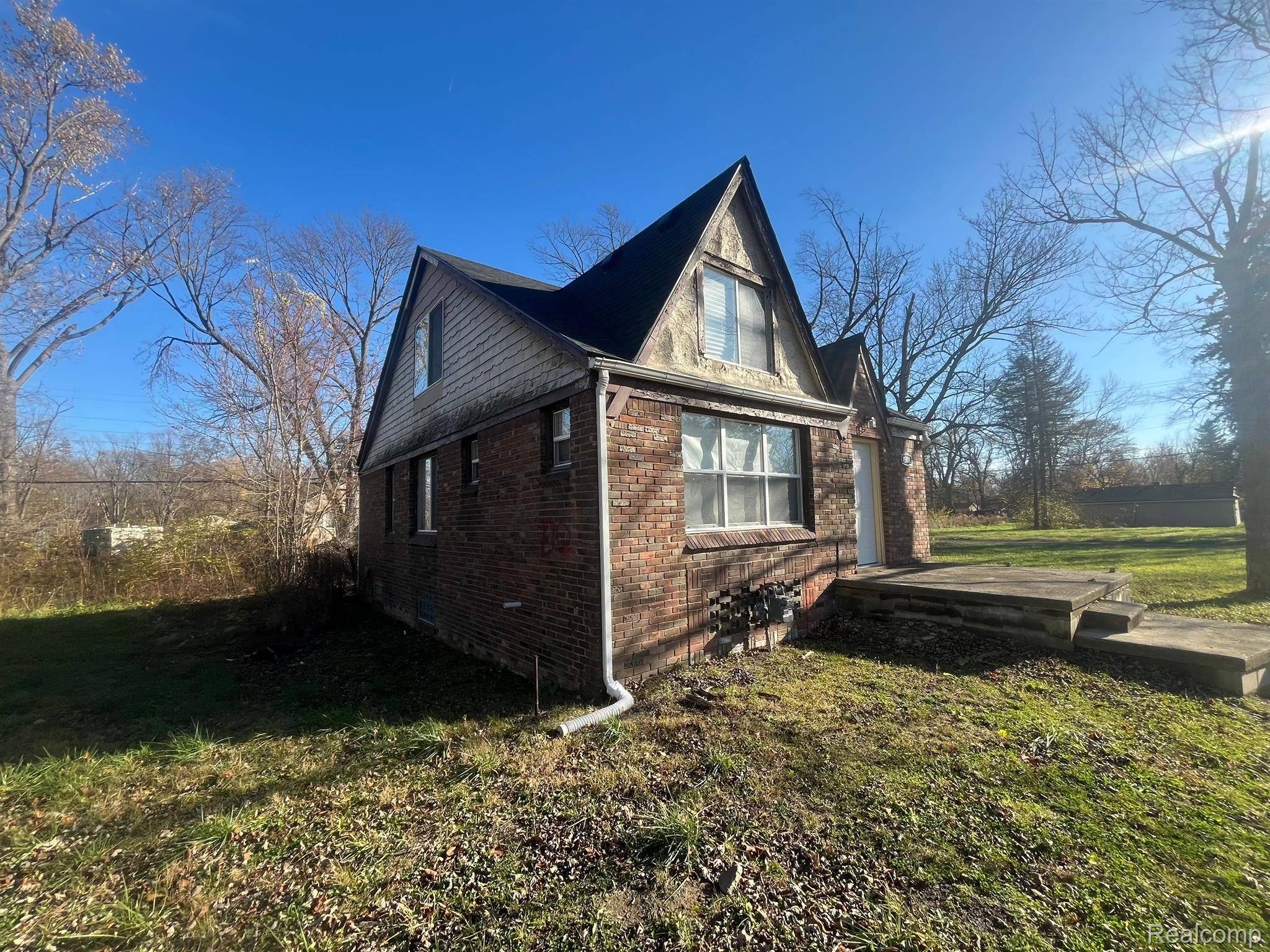 Detroit, MI 48223,15818 VIRGIL ST