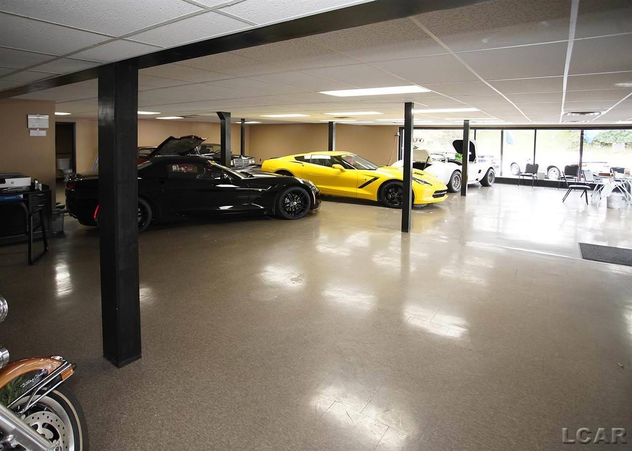 Brooklyn, MI 49230,9947 Brooklyn RD