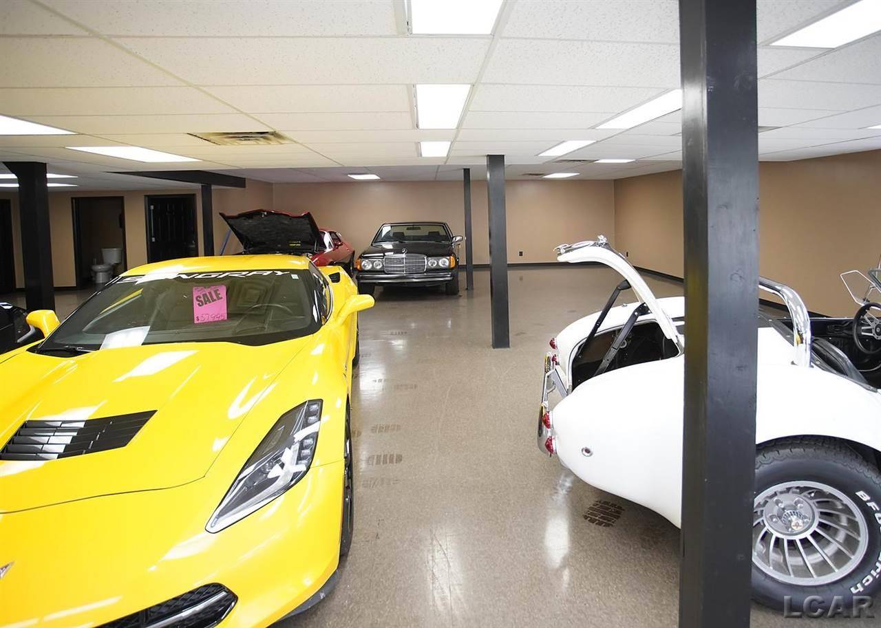 9947 Brooklyn RD, Columbia Twp, MI 49230