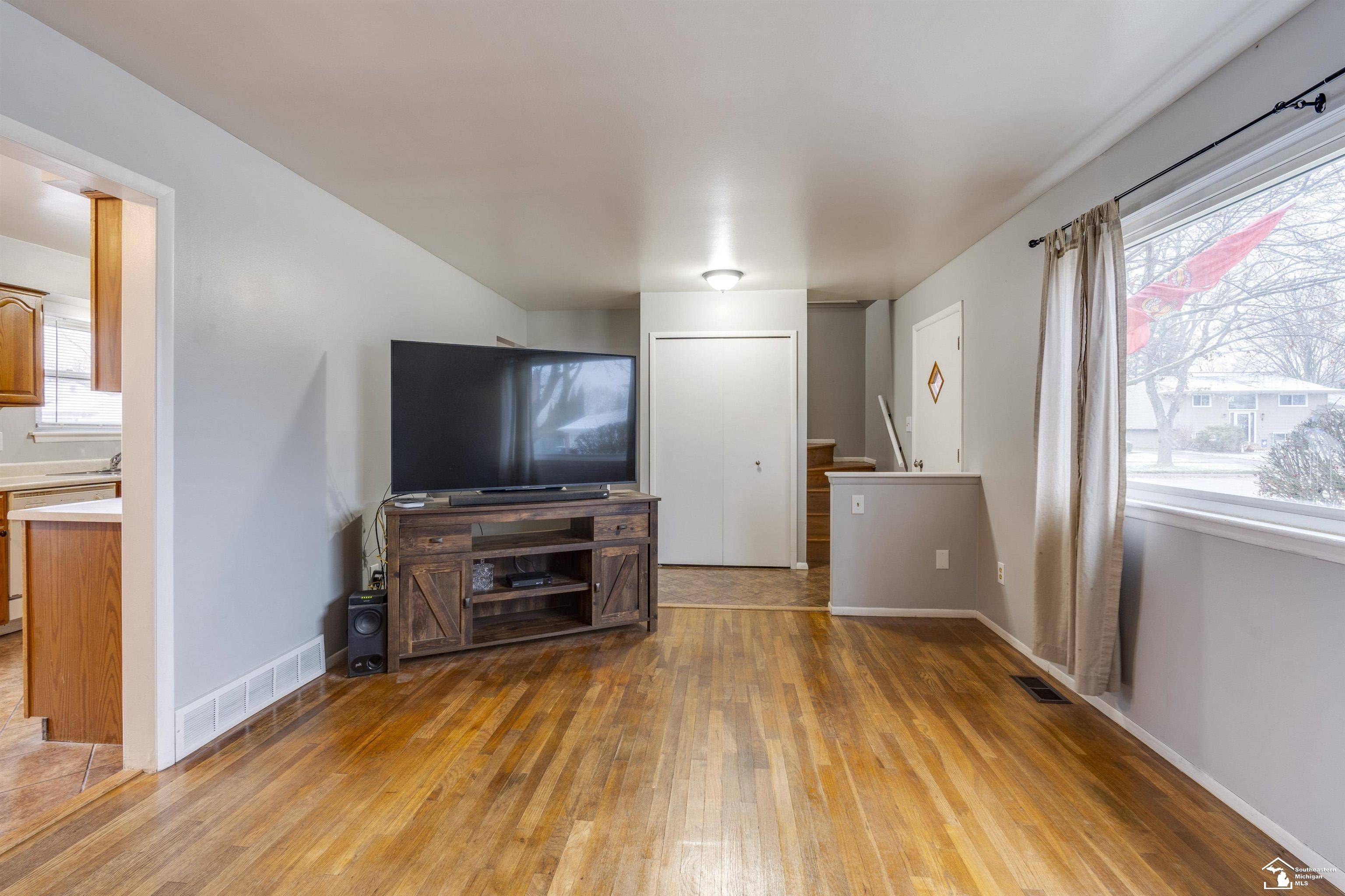 Taylor, MI 48180,9712 Roosevelt ST