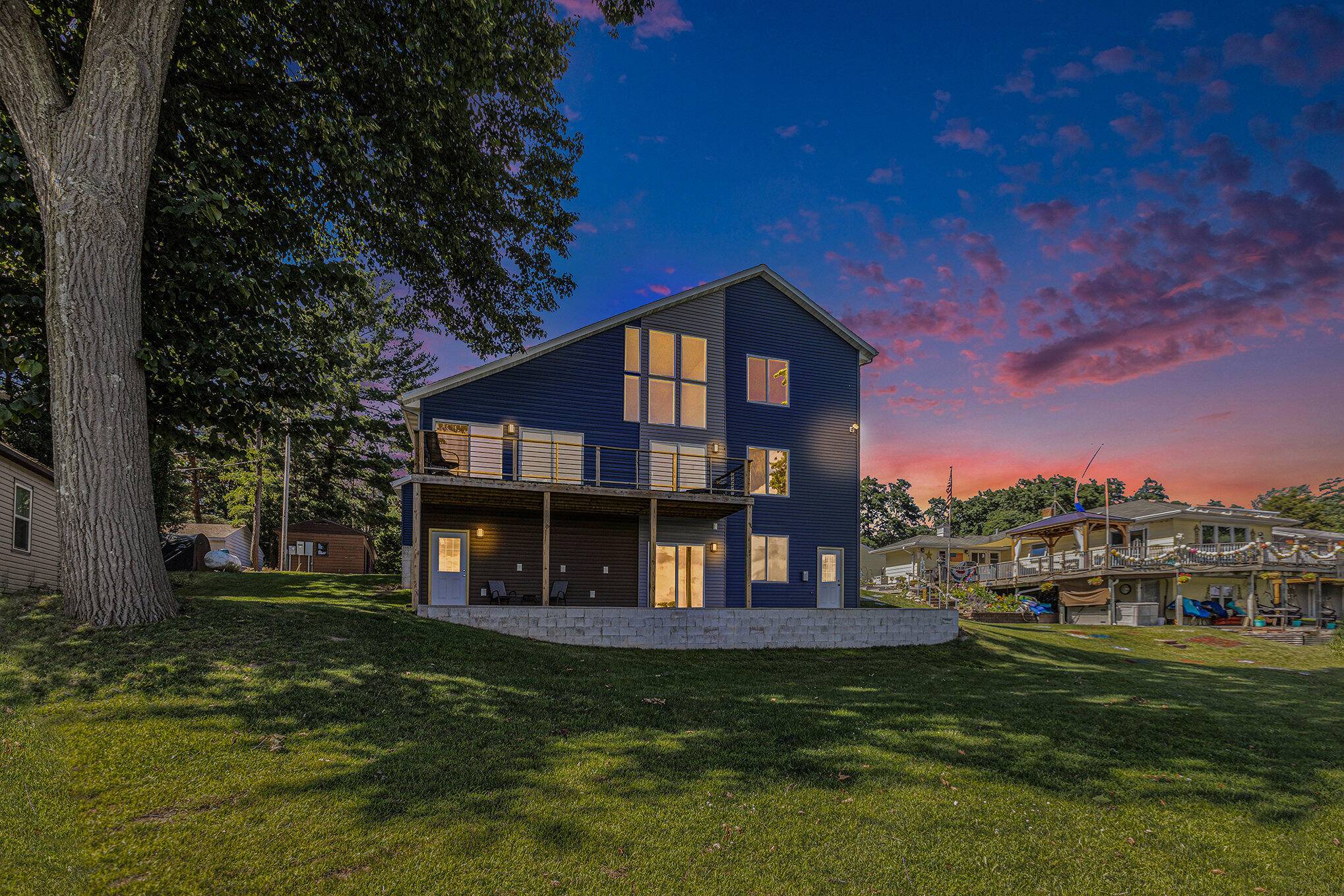 Casnovia, MI 49318,2488 Crockery Shores RD