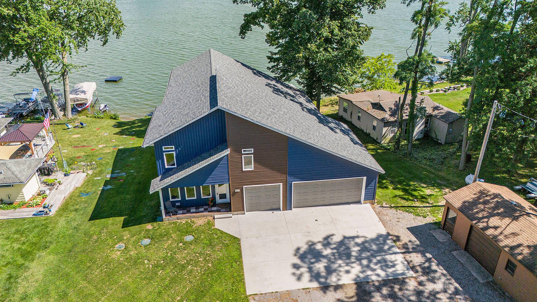 Casnovia, MI 49318,2488 Crockery Shores RD