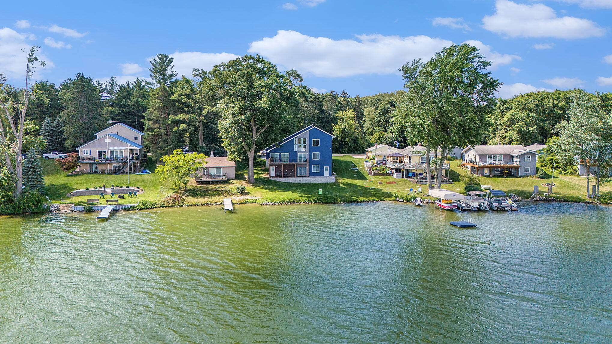 Casnovia, MI 49318,2488 Crockery Shores RD