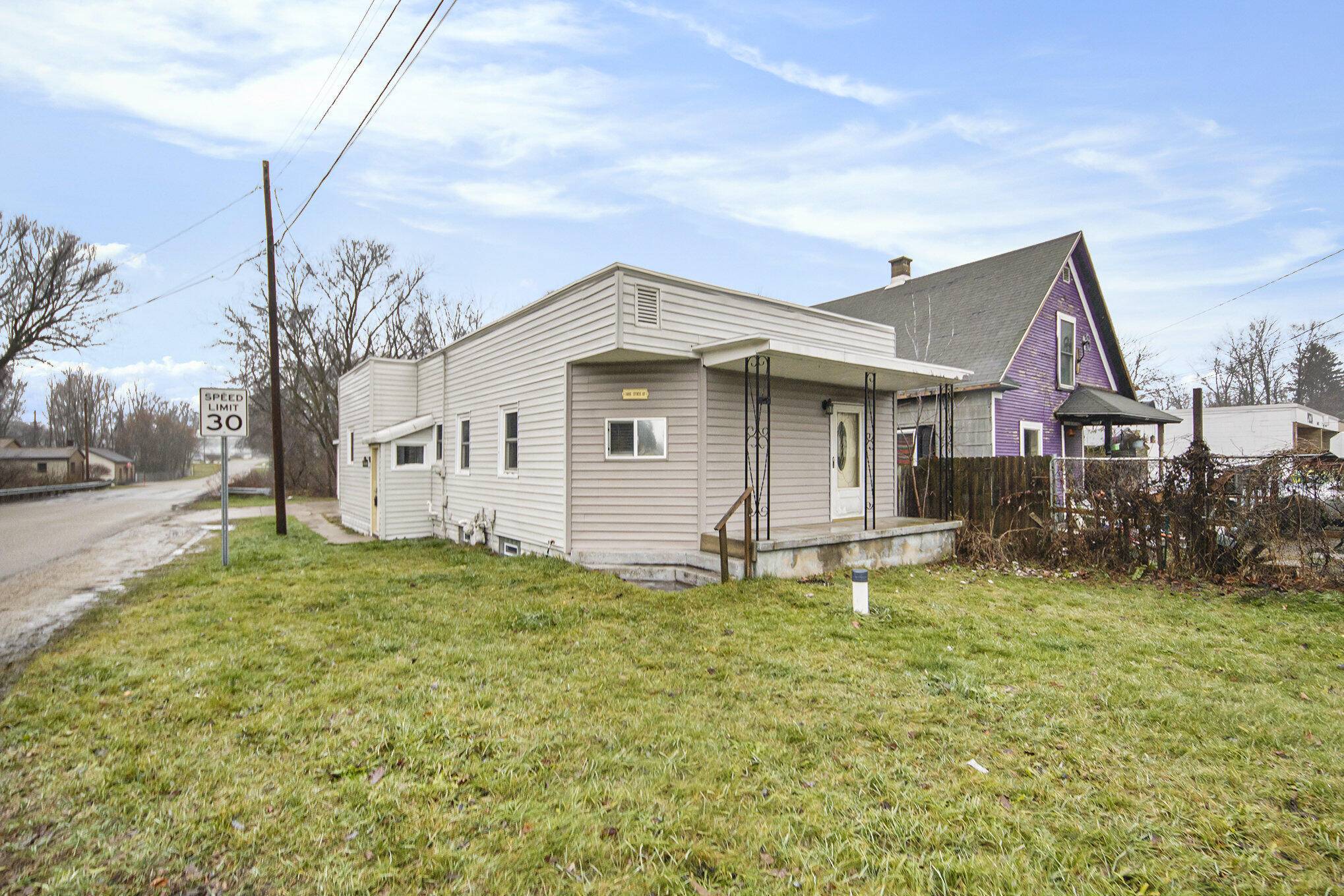 Marne, MI 49435,1605 State ST