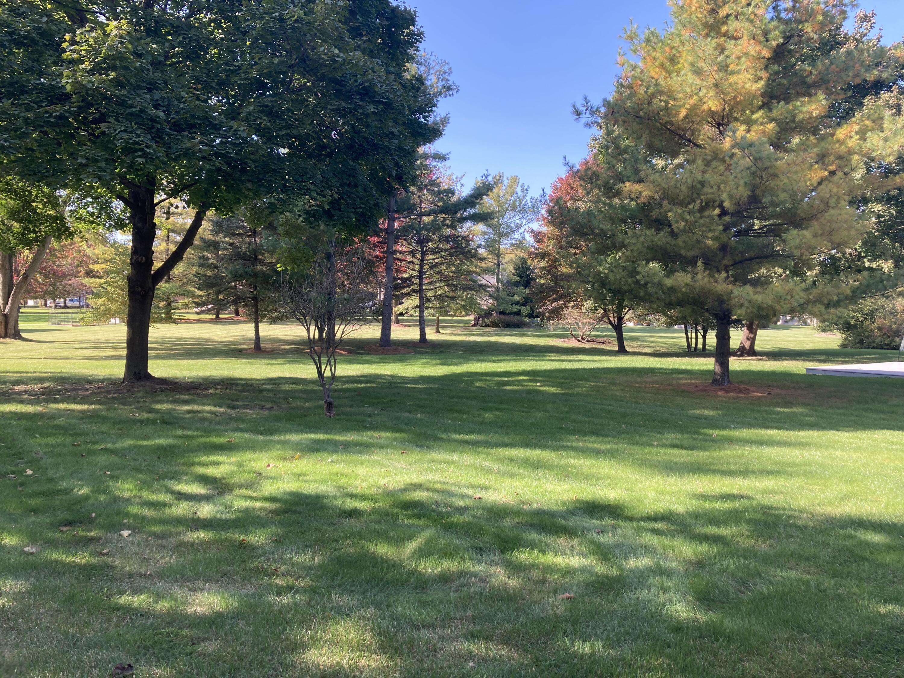 Saline, MI 48176,540 Lexington CT