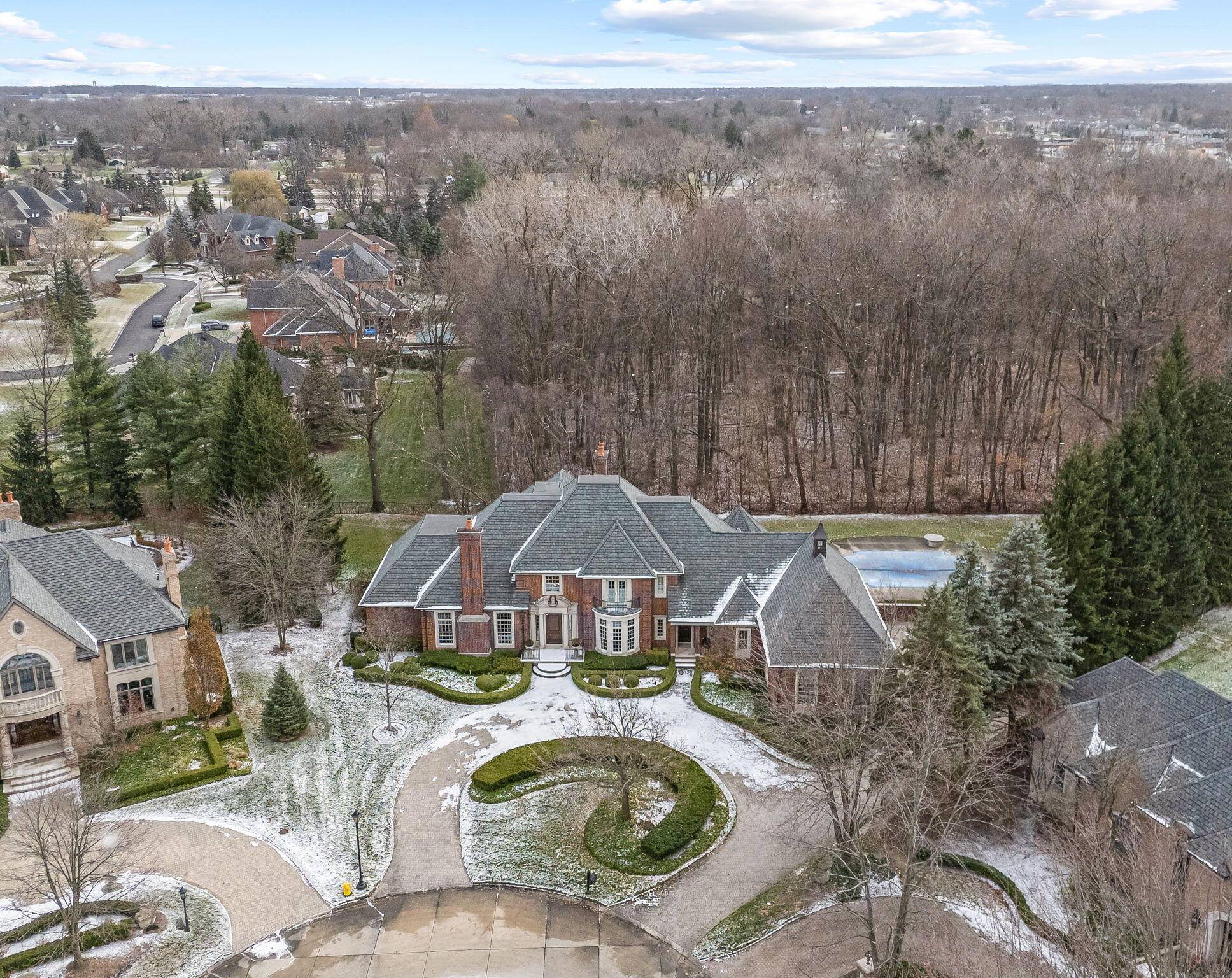 Clinton Twp, MI 48036,37507 Hidden Valley CT