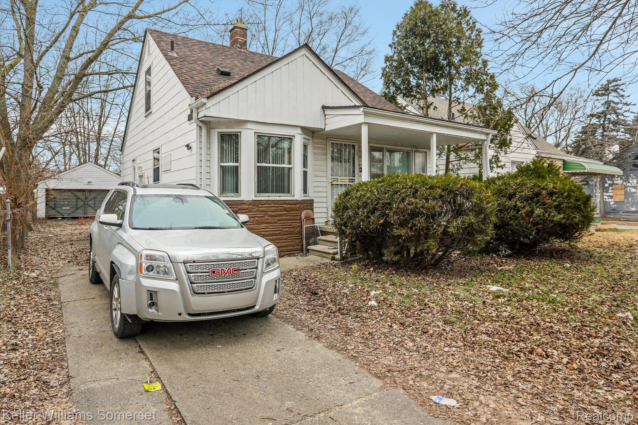 Detroit, MI 48205,20107 BRADFORD ST