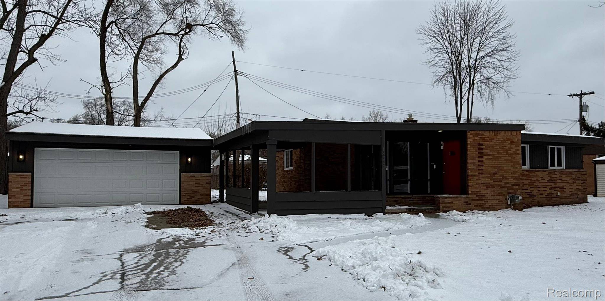 Oak Park, MI 48237,13300 KENWOOD ST