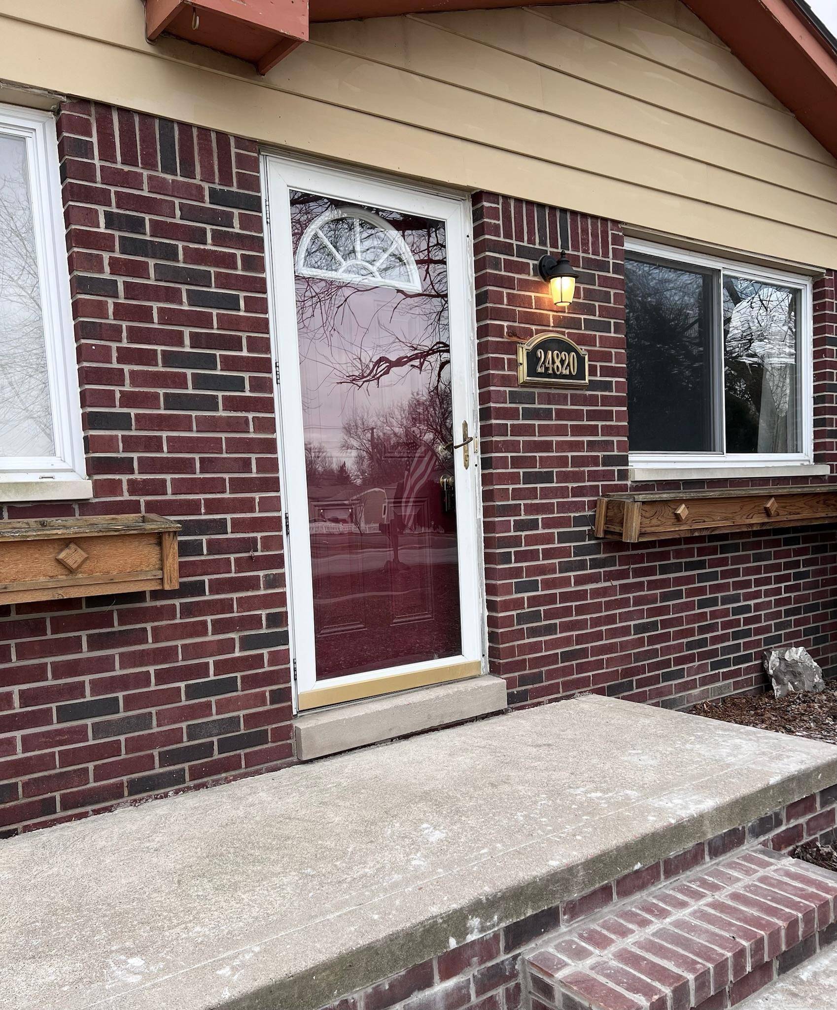 Harrison Twp, MI 48045,24820 Cottrell ST