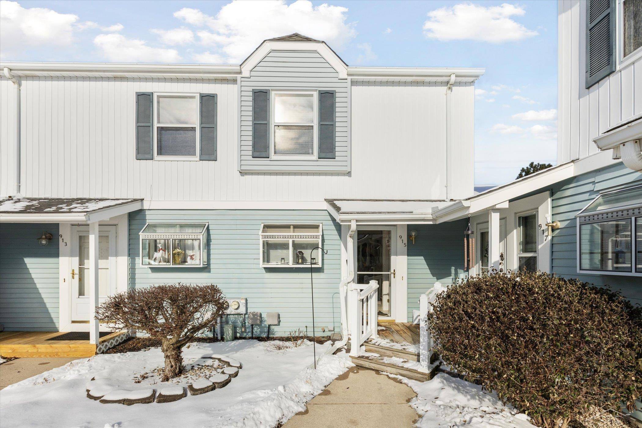 Bay City, MI 48706,915 E Harbor VW