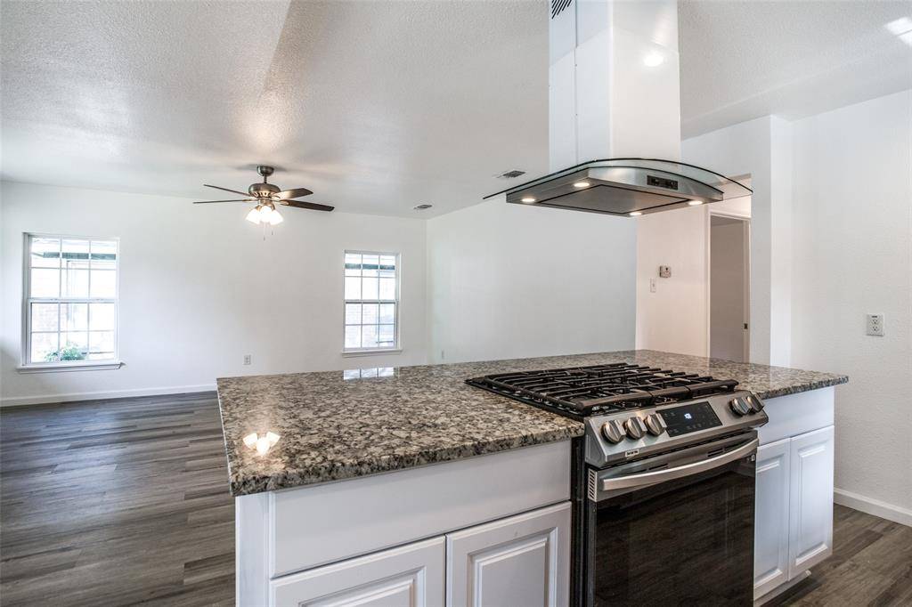 3564 Virginia Boulevard, Dallas, TX 75211