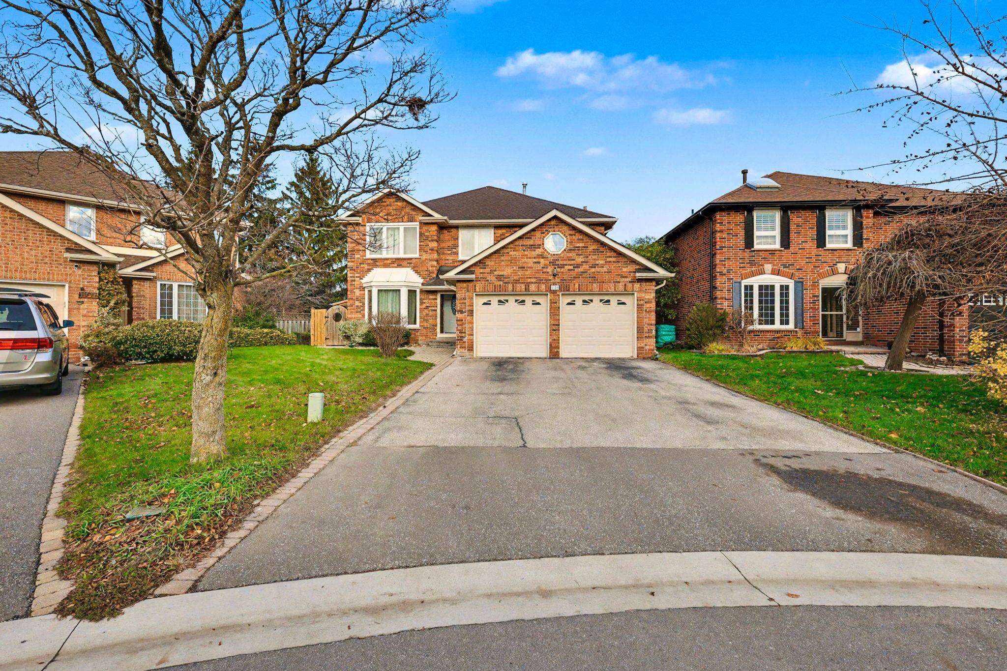 Pickering, ON L1V 4N5,1105 Petunia PL #BSMT