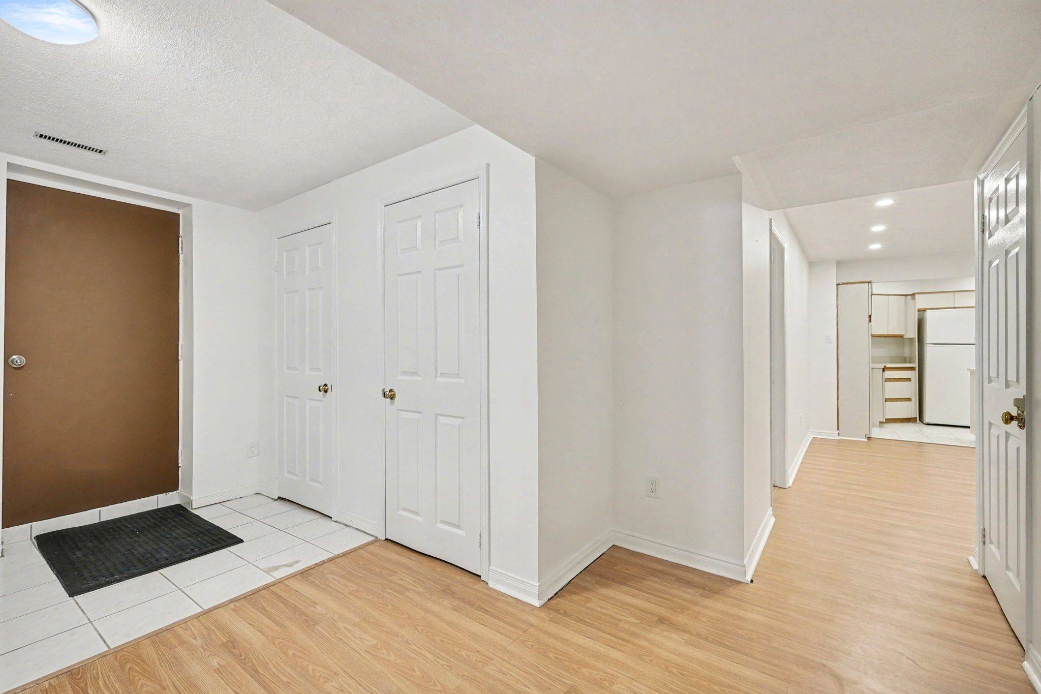 Pickering, ON L1V 4N5,1105 Petunia PL #BSMT