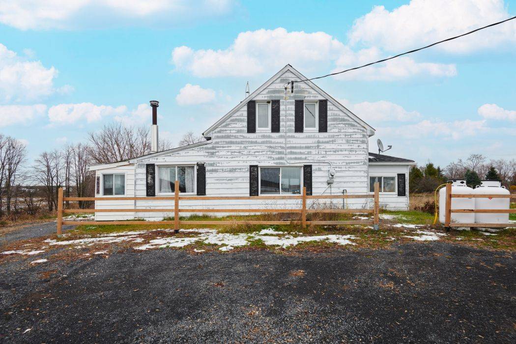 South Glengarry, ON K0C 1S0,4872 Nine Mile RD