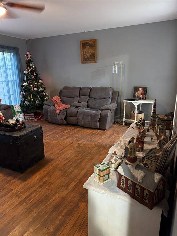 Coleman, TX 76834,1107 W Cedar St