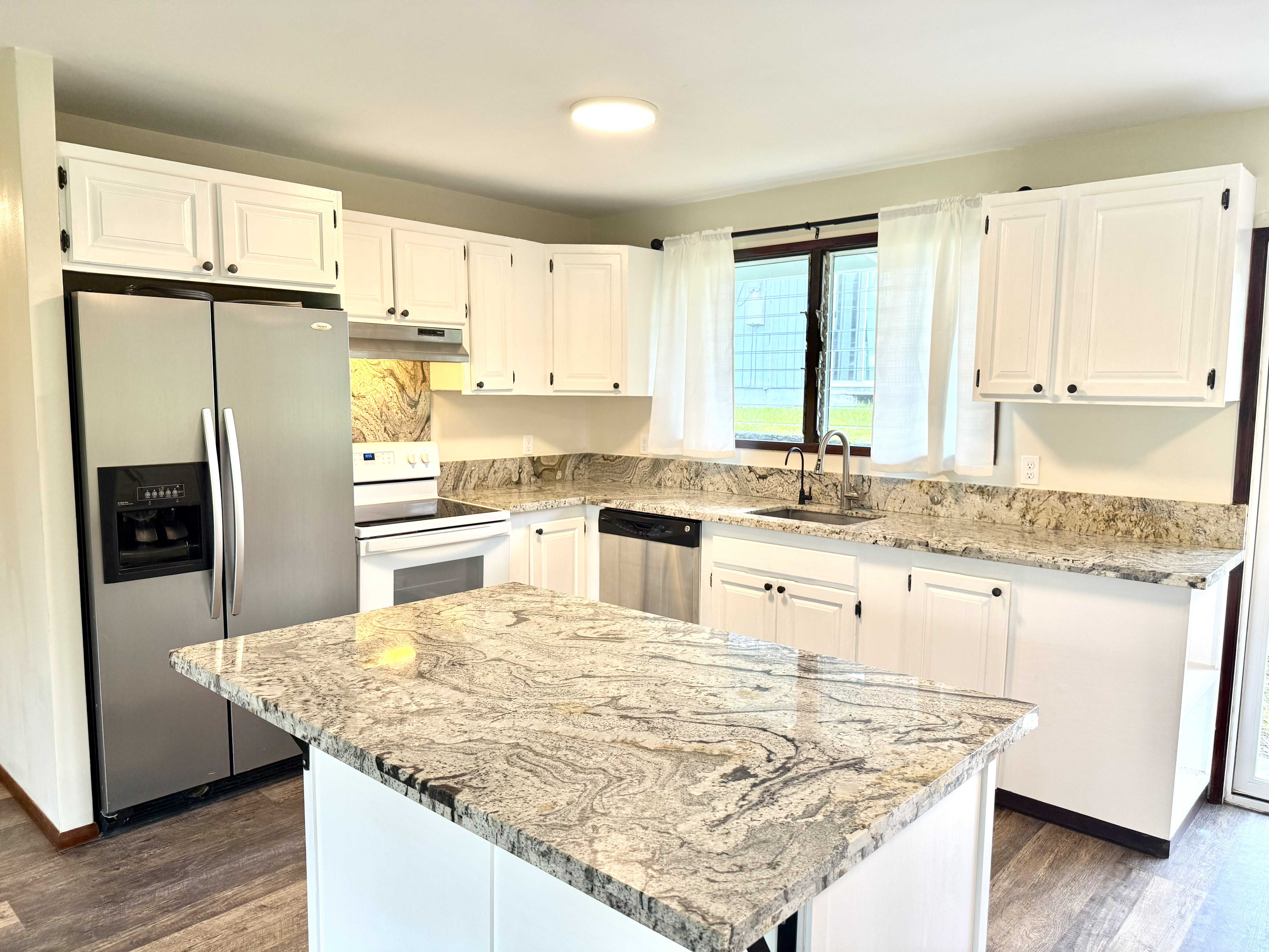 Pahoa, HI 96778,15-2712 NENUE ST