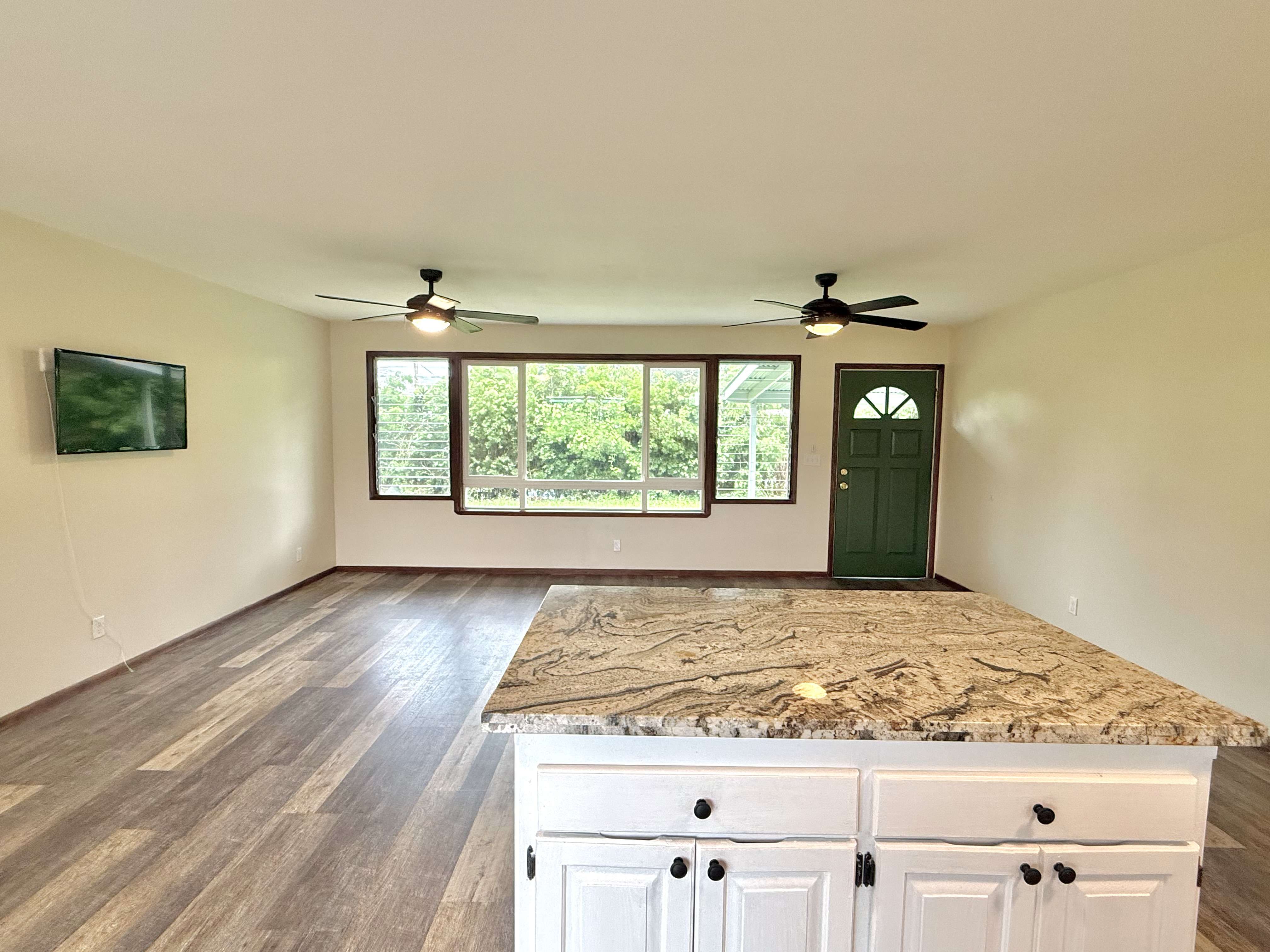 Pahoa, HI 96778,15-2712 NENUE ST