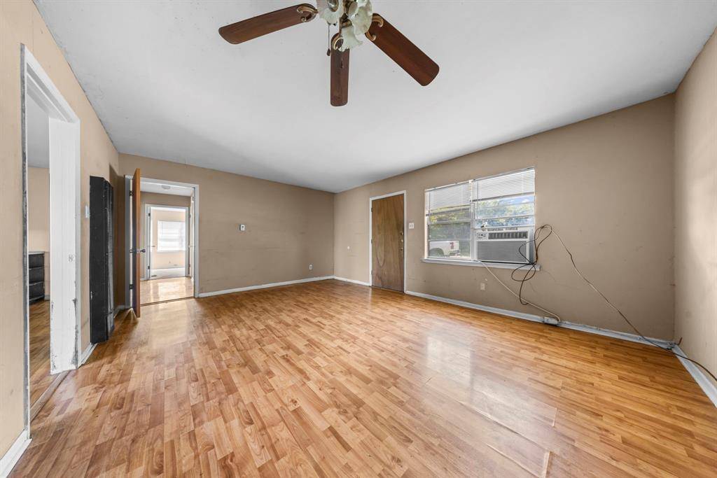 Troy, TX 76579,17 Ellis Avenue