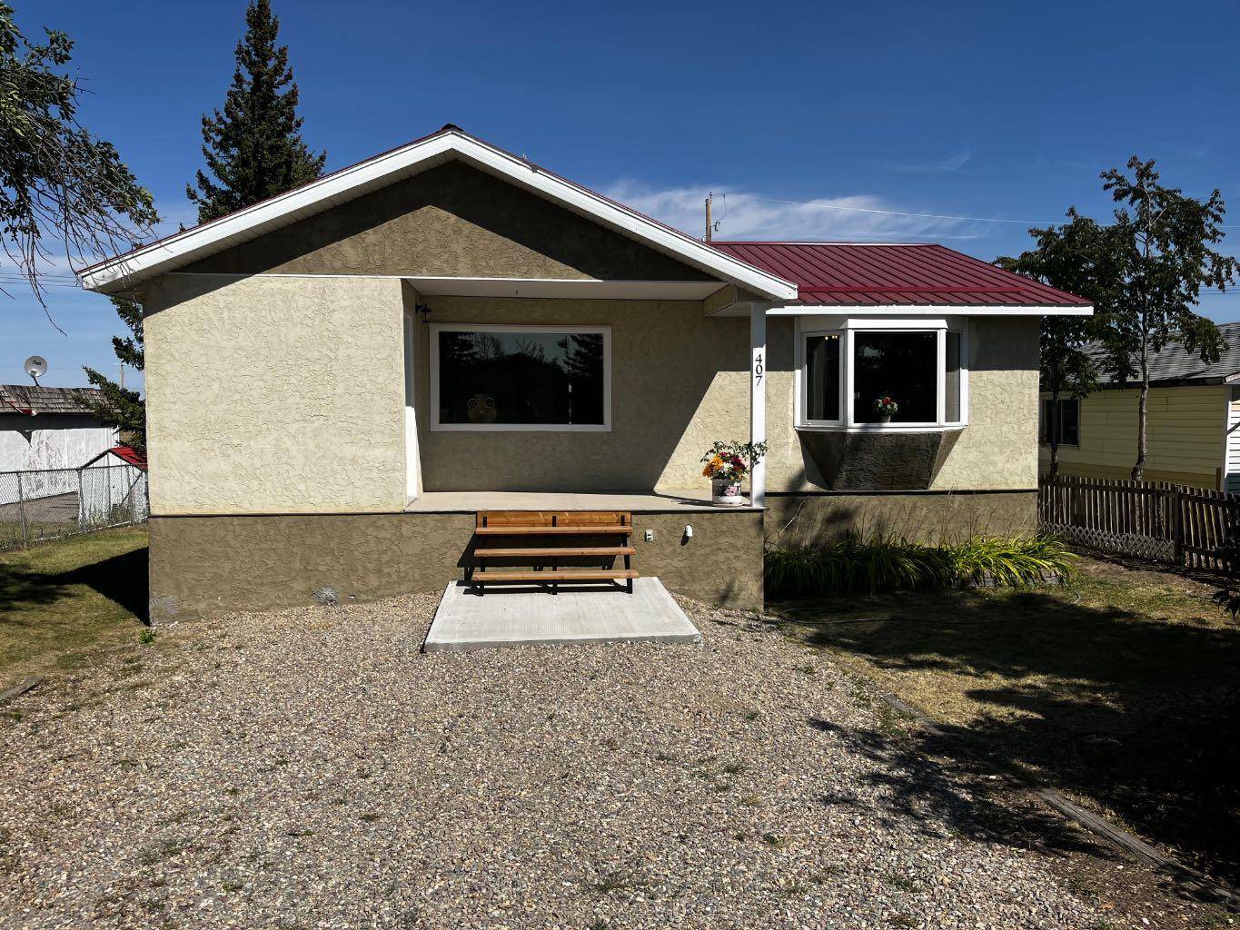 Coutts, AB T0K 0N0,407 1 AVE