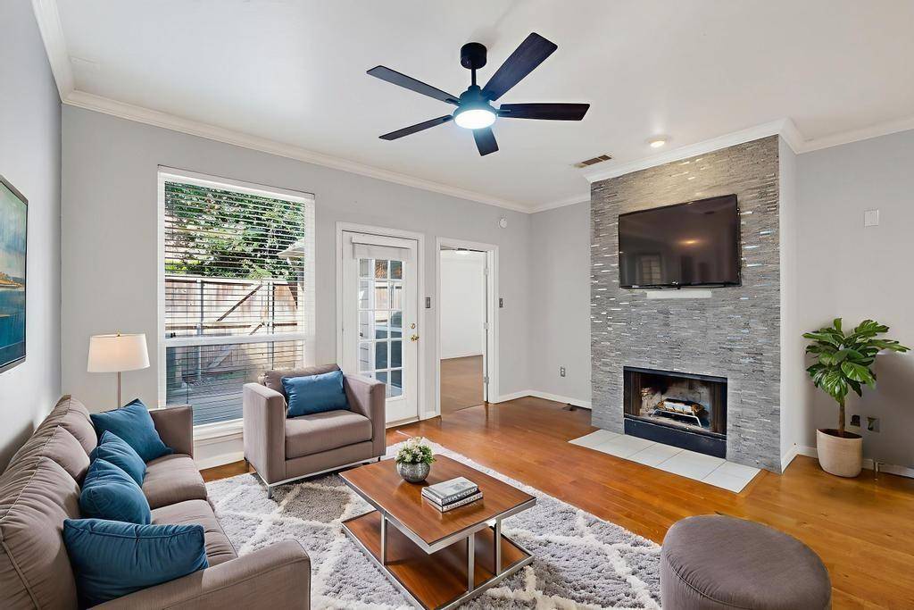 Dallas, TX 75243,8437 Towneship Lane