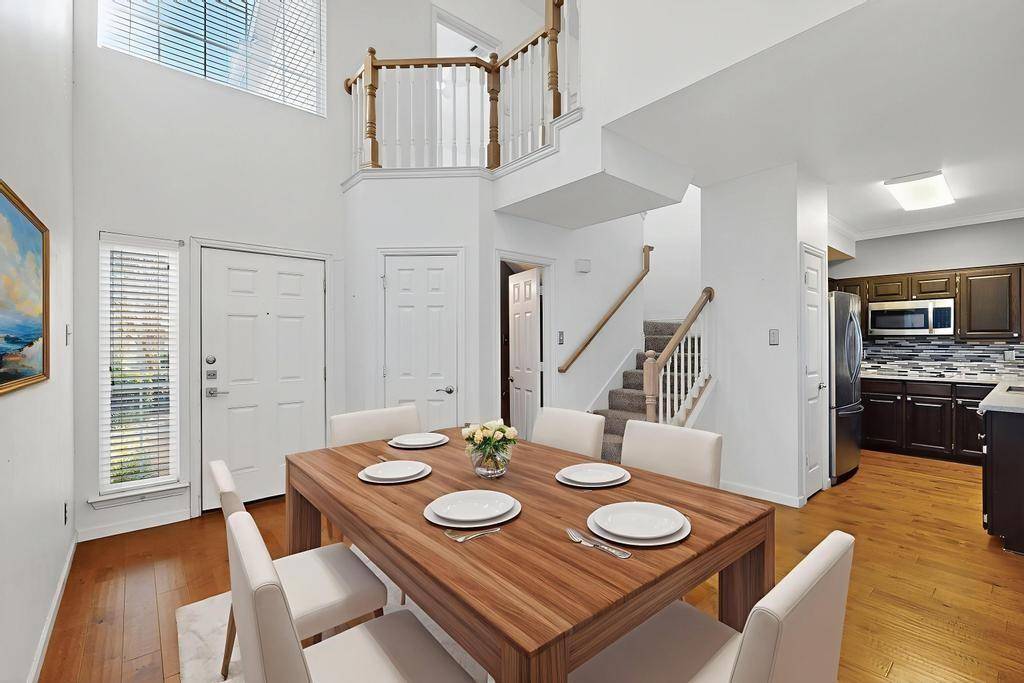 Dallas, TX 75243,8437 Towneship Lane