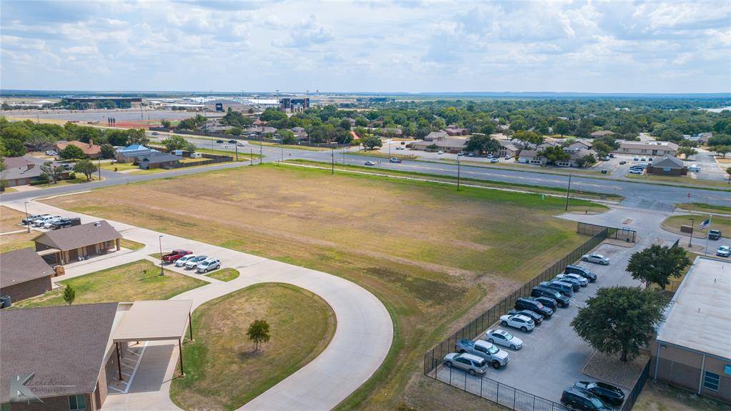 Abilene, TX 79602,1250 ES 11TH Street