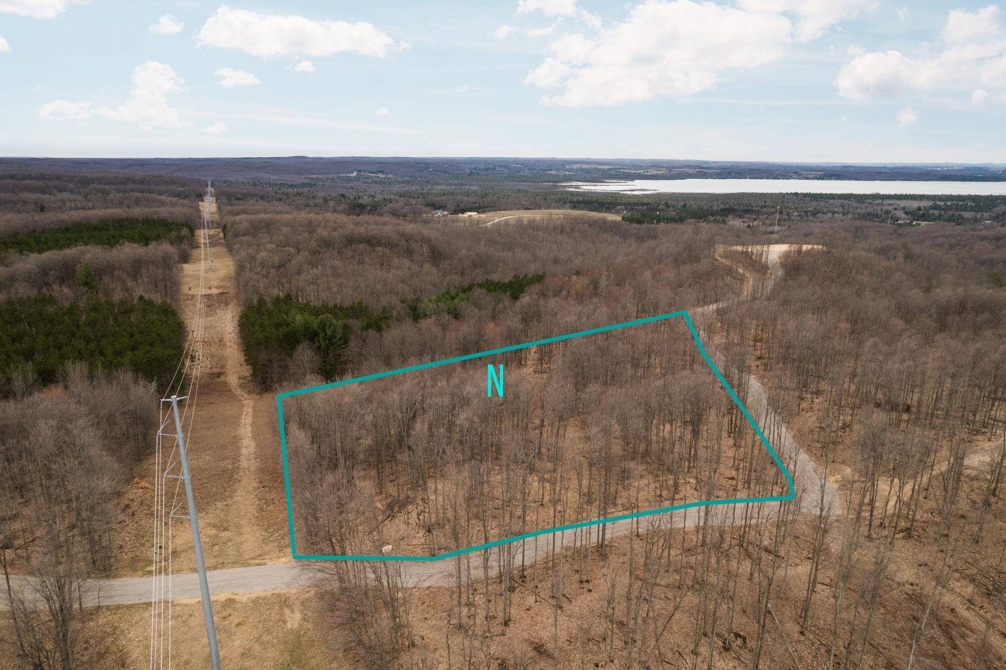 Rapid City, MI 49676,N Retreats WAY