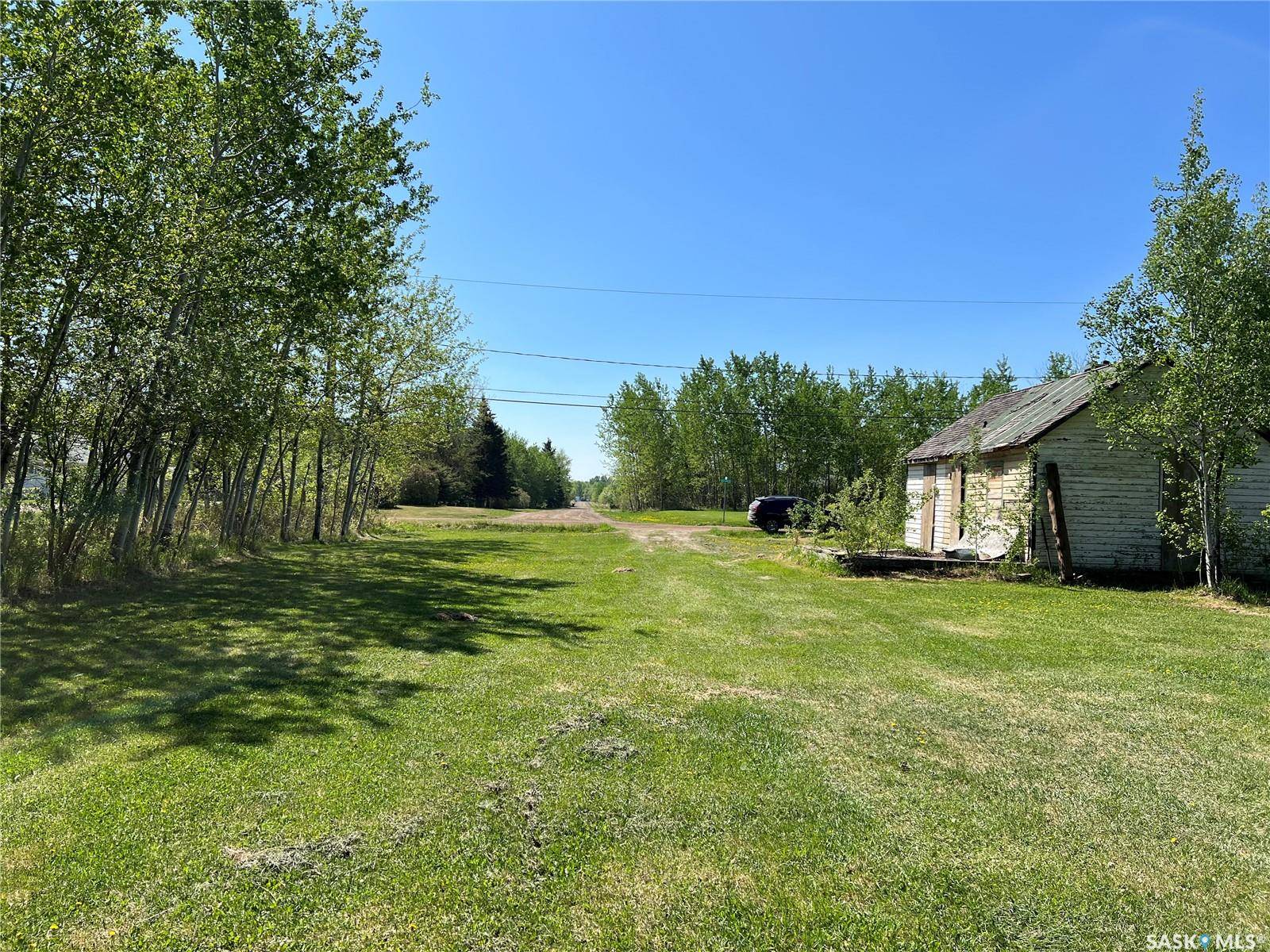 Meadow Lake, SK S9X 1J1,707 4th AVENUE E